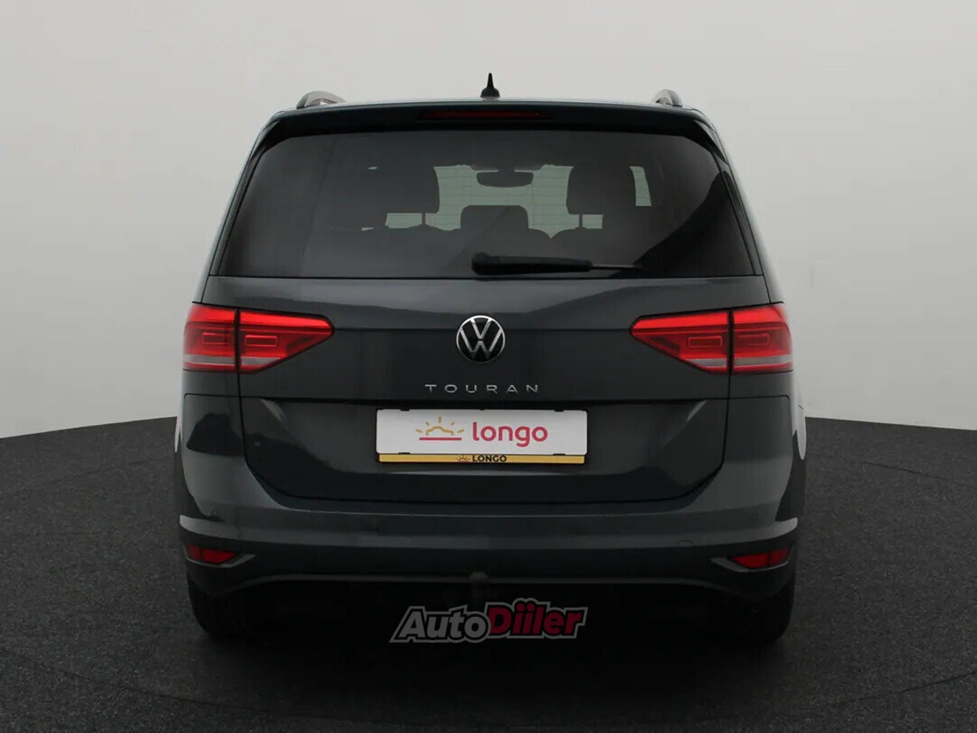 Volkswagen Touran 2022, kuva 5/10