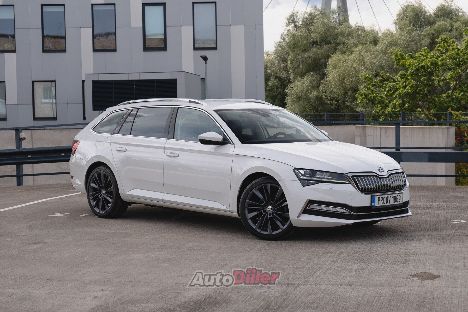 Skoda Superb Facelift 1.4 115kW 2020, kuva 3/10