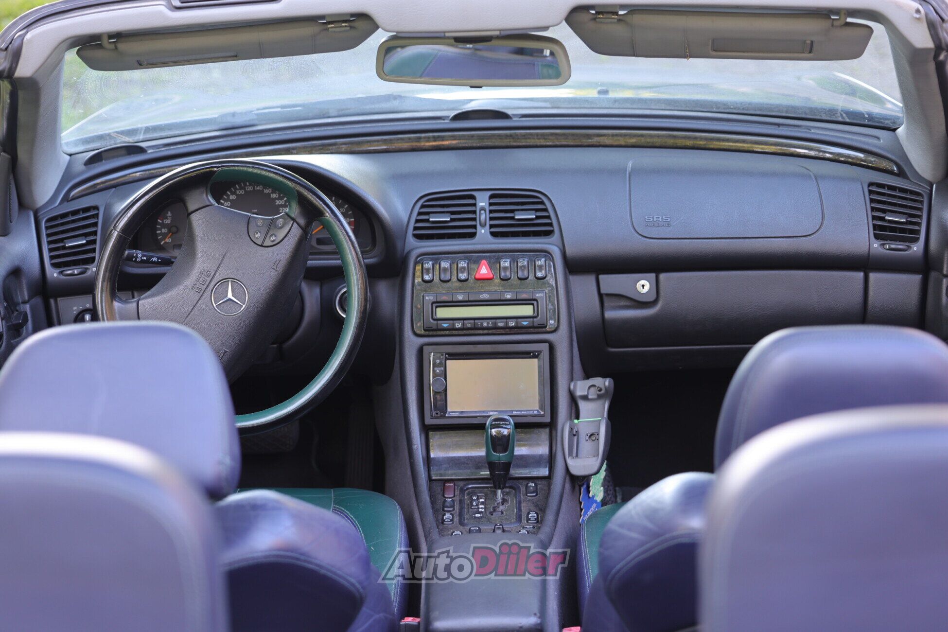 Mercedes-Benz CLK 230 2000, kuva 2/10
