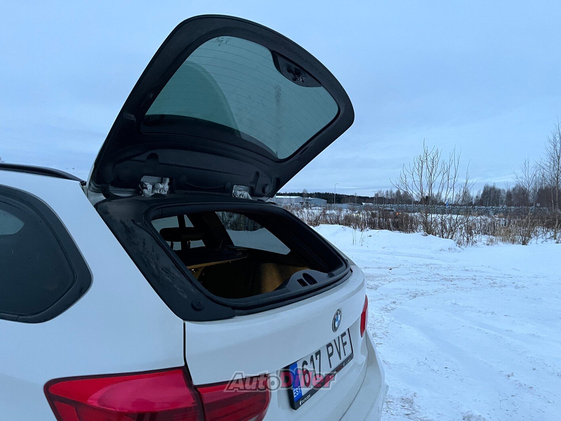 BMW 320 MSport 2.0 140kW 2019, photo 4/10