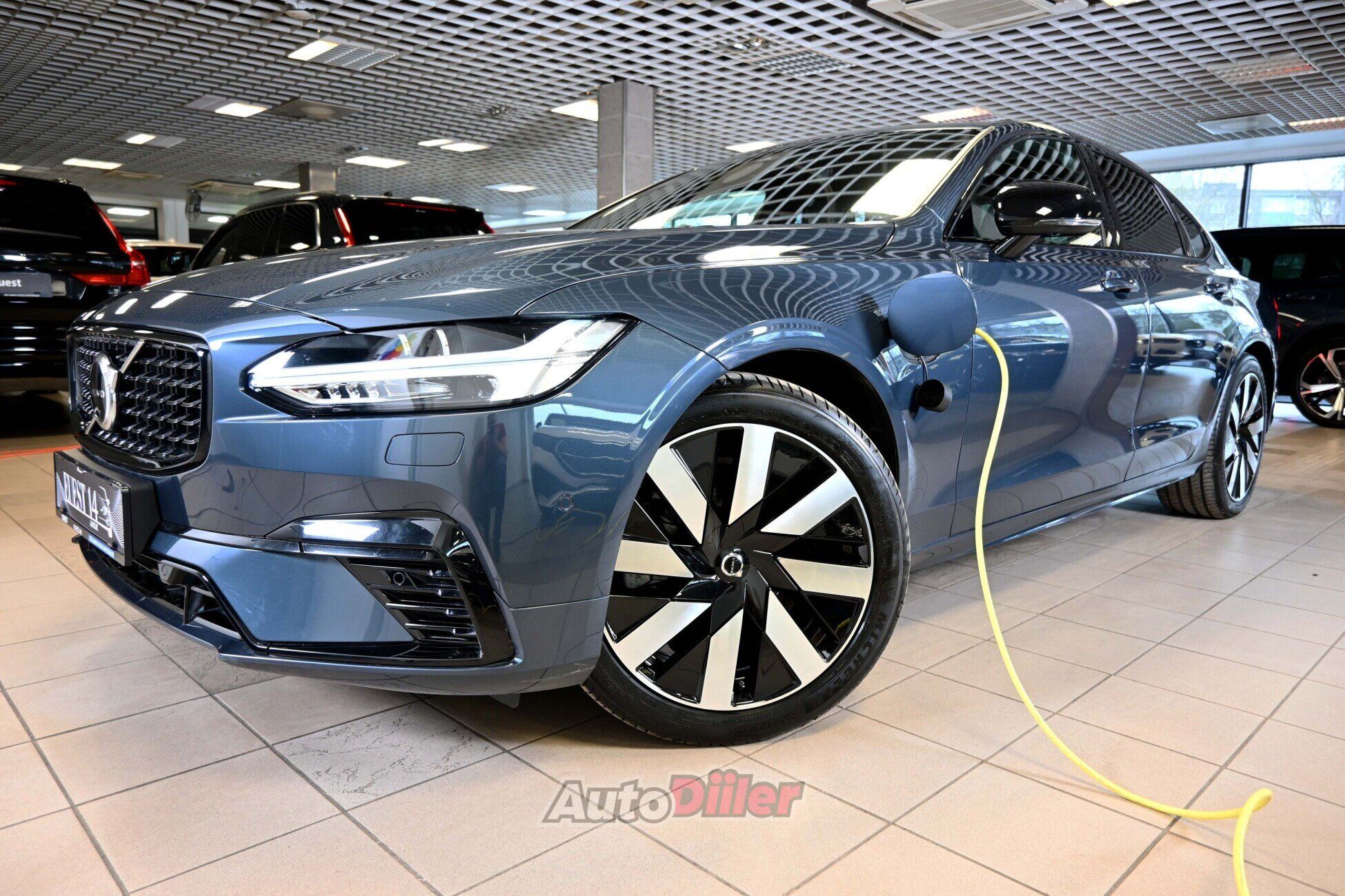 Volvo S90 2025, kuva 4/10