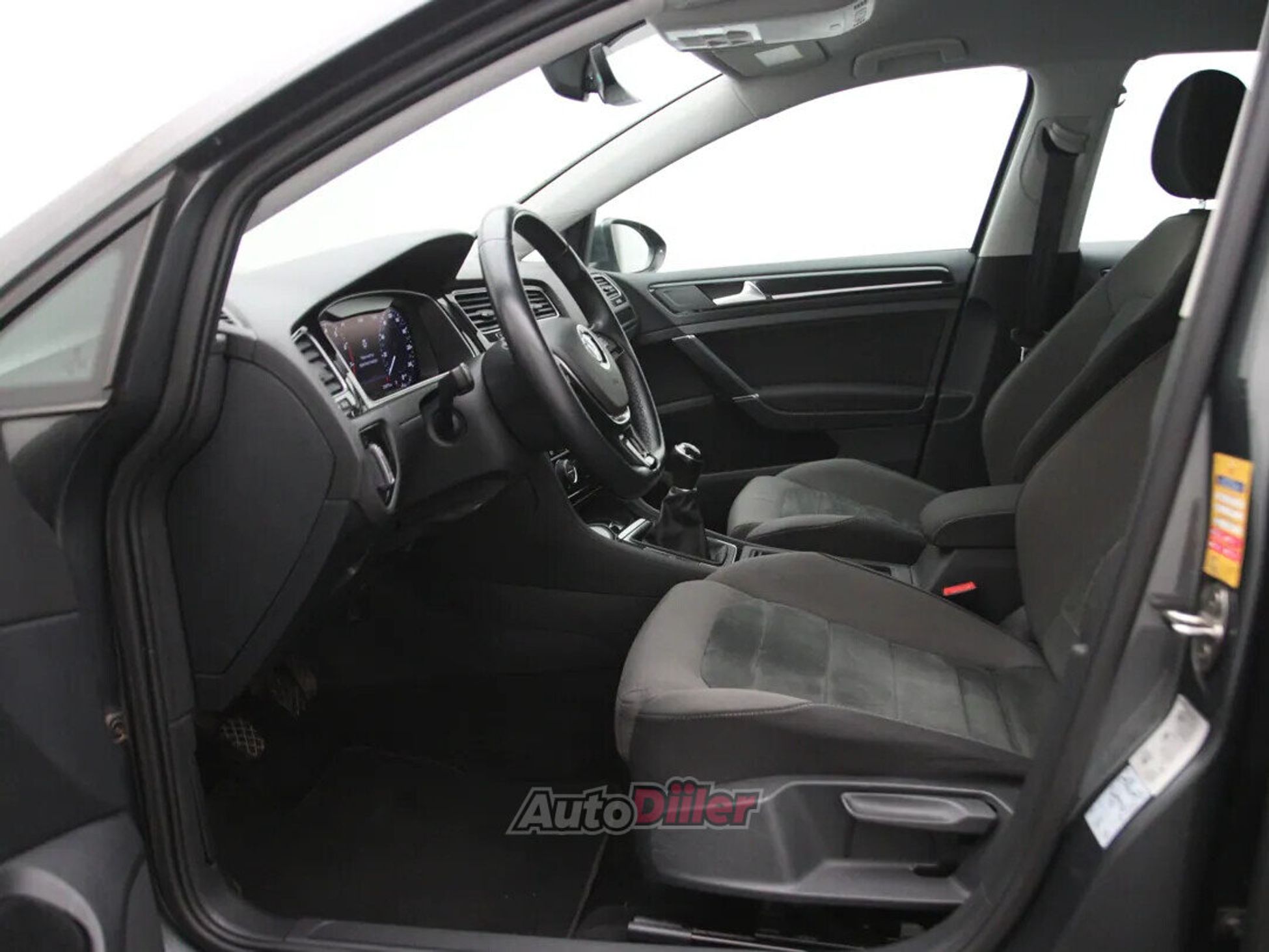 Volkswagen Golf Highline 1.5 96kW 2018, kuva 4/10