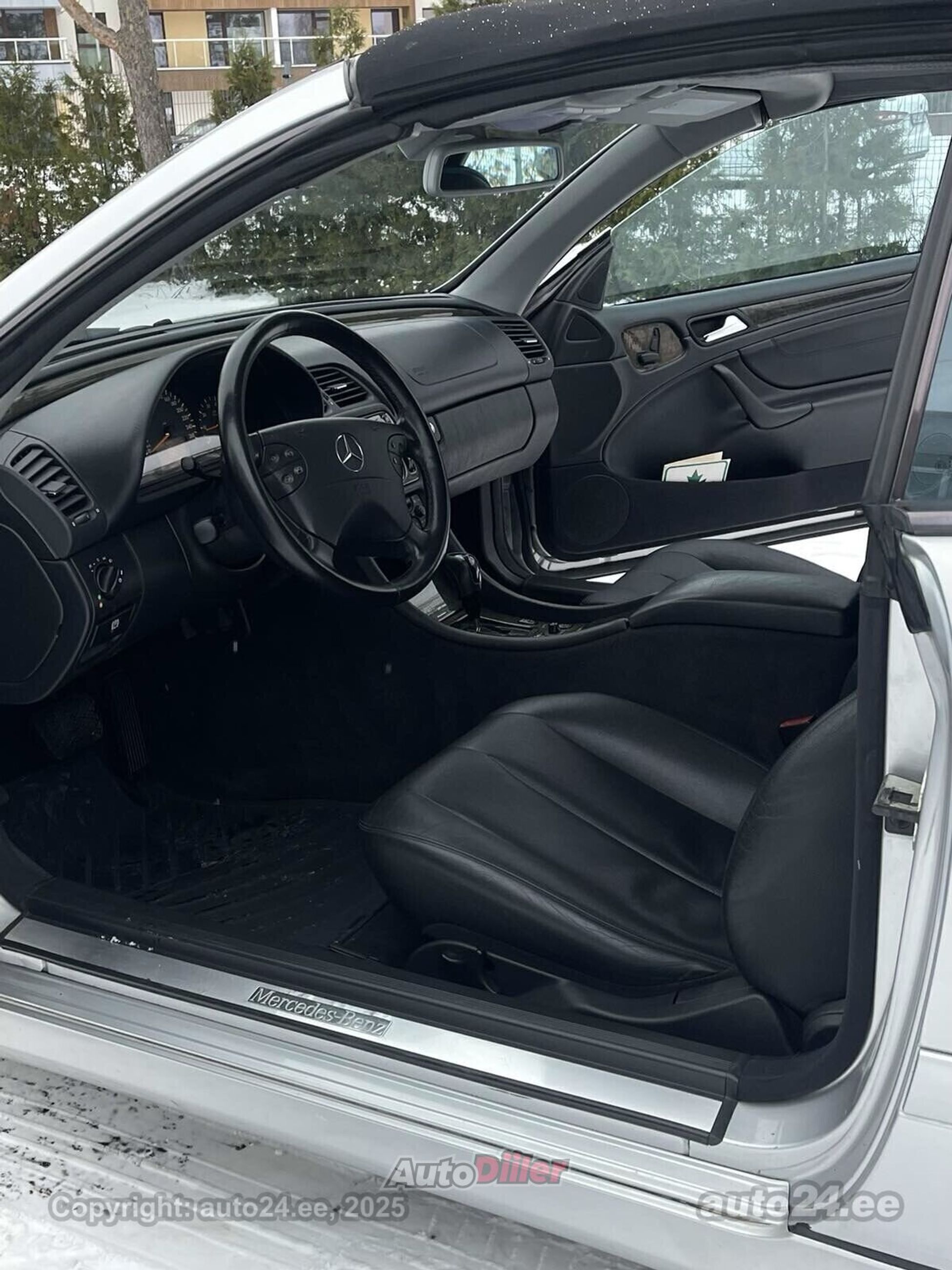 Mercedes-Benz CLK 200 2002, photo 4/6