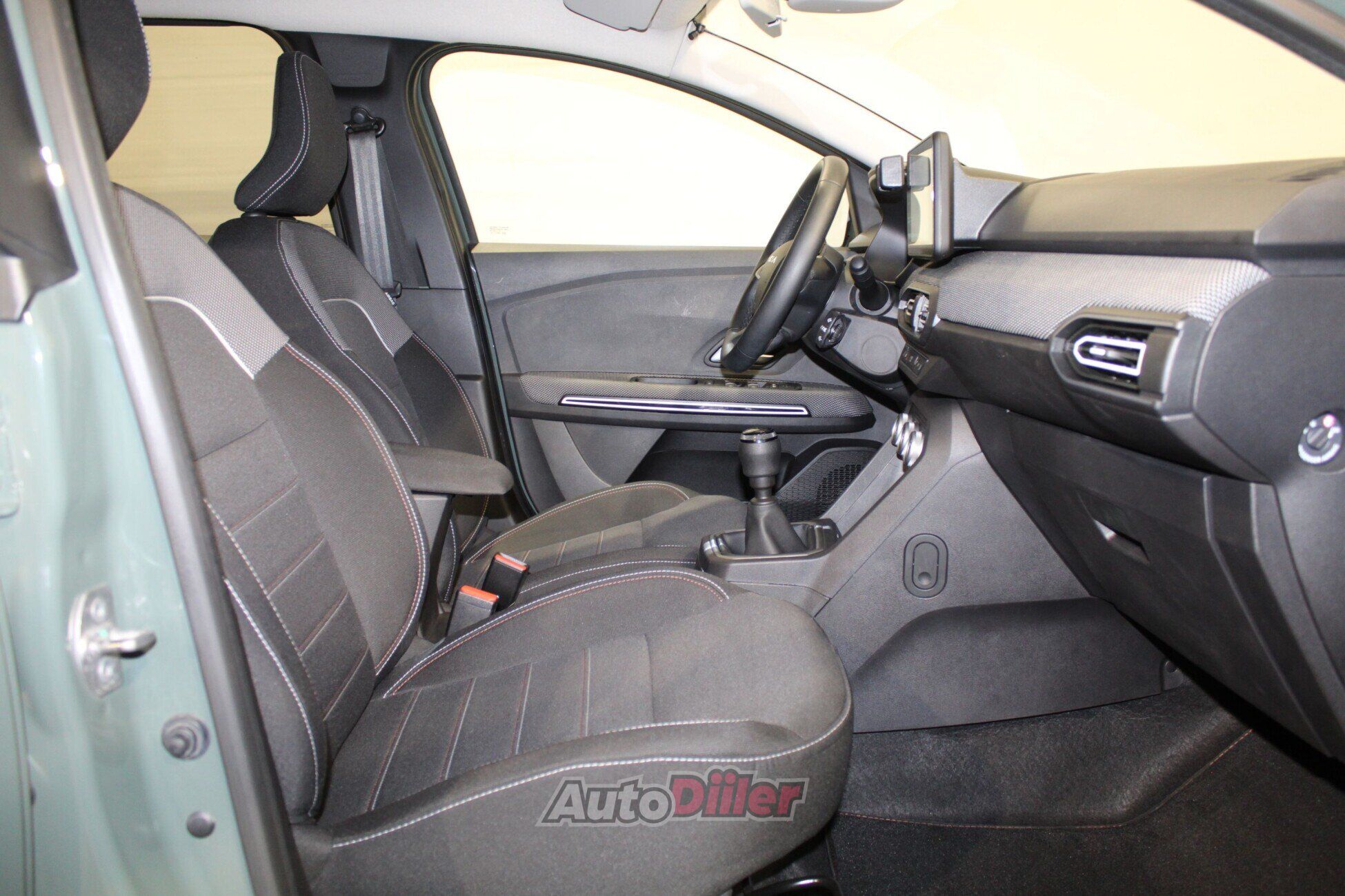 Dacia Jogger 2023, photo 6/10