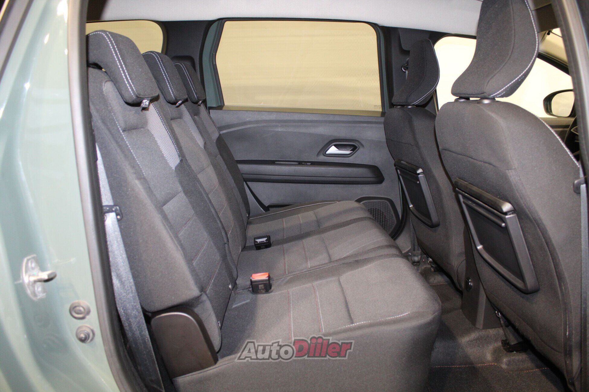 Dacia Jogger 2023, photo 7/10