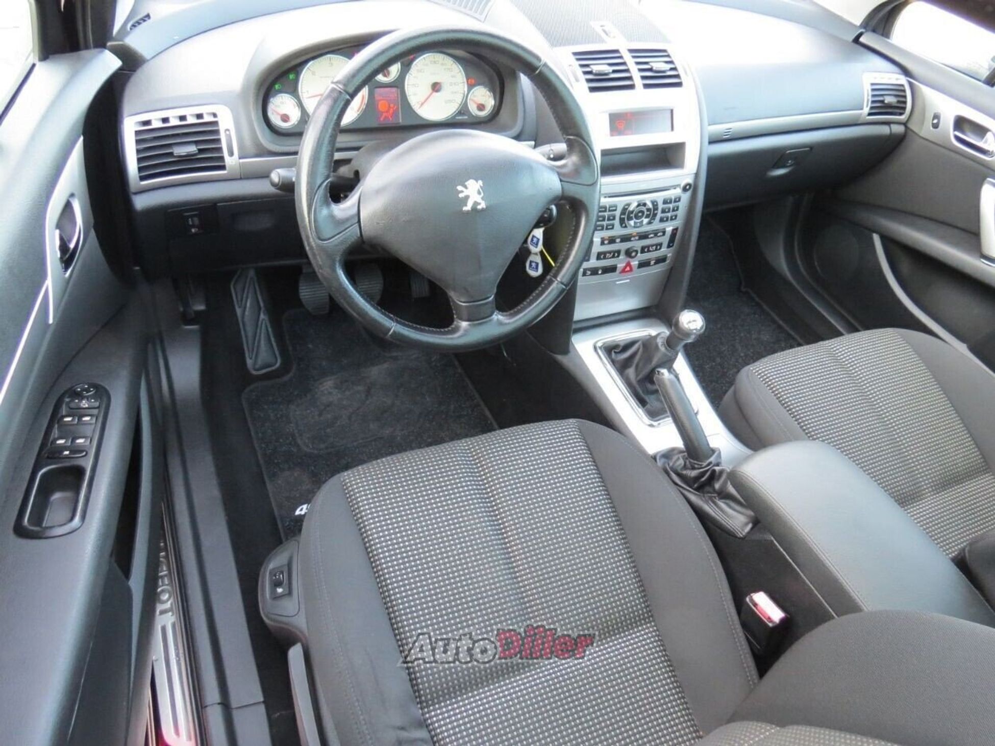 Peugeot 407 2008, photo 6/10