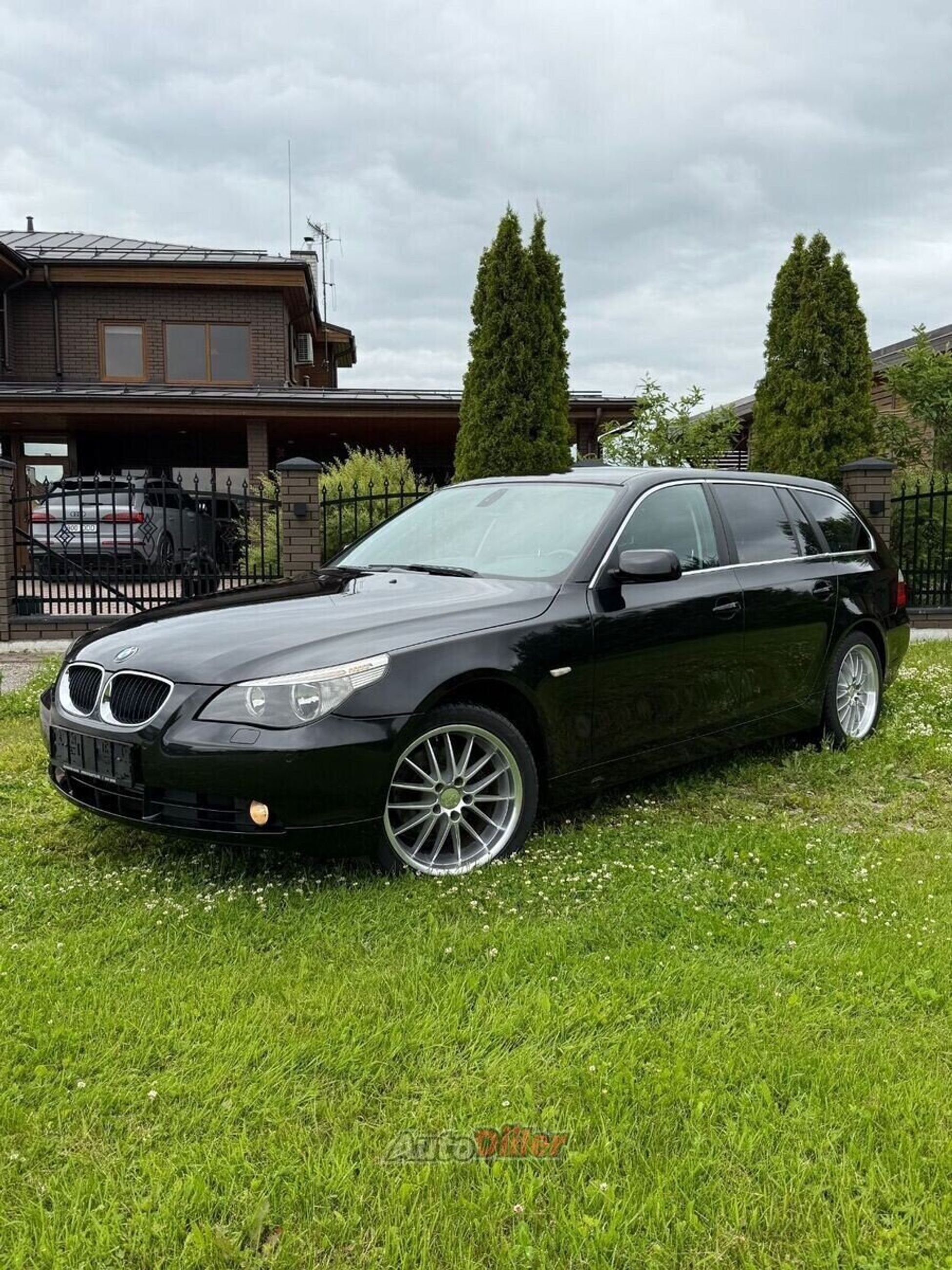 BMW 520 D Touring 2.0 120kW 2006, kuva 3/10