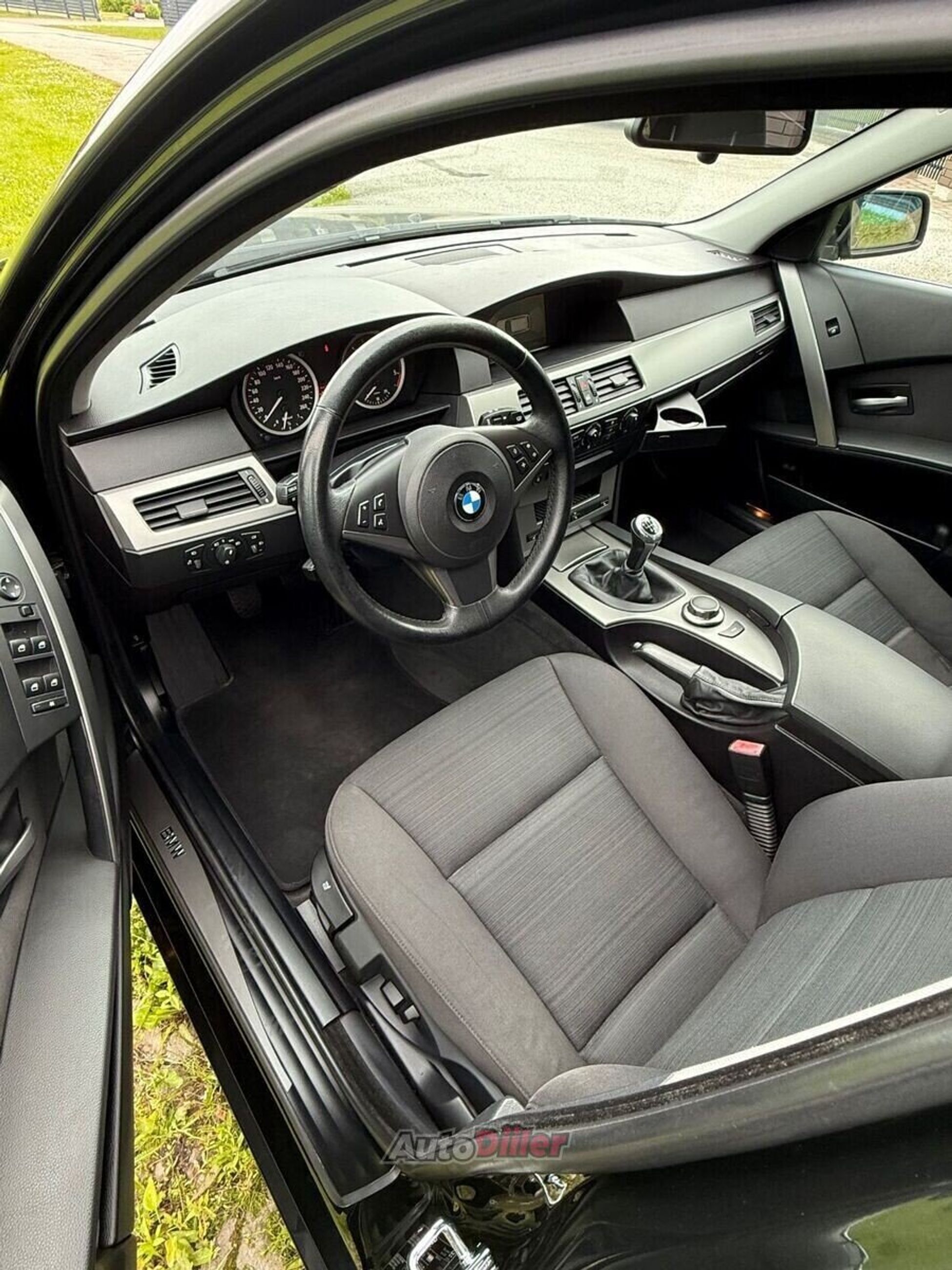 BMW 520 D Touring 2.0 120kW 2006, kuva 6/10