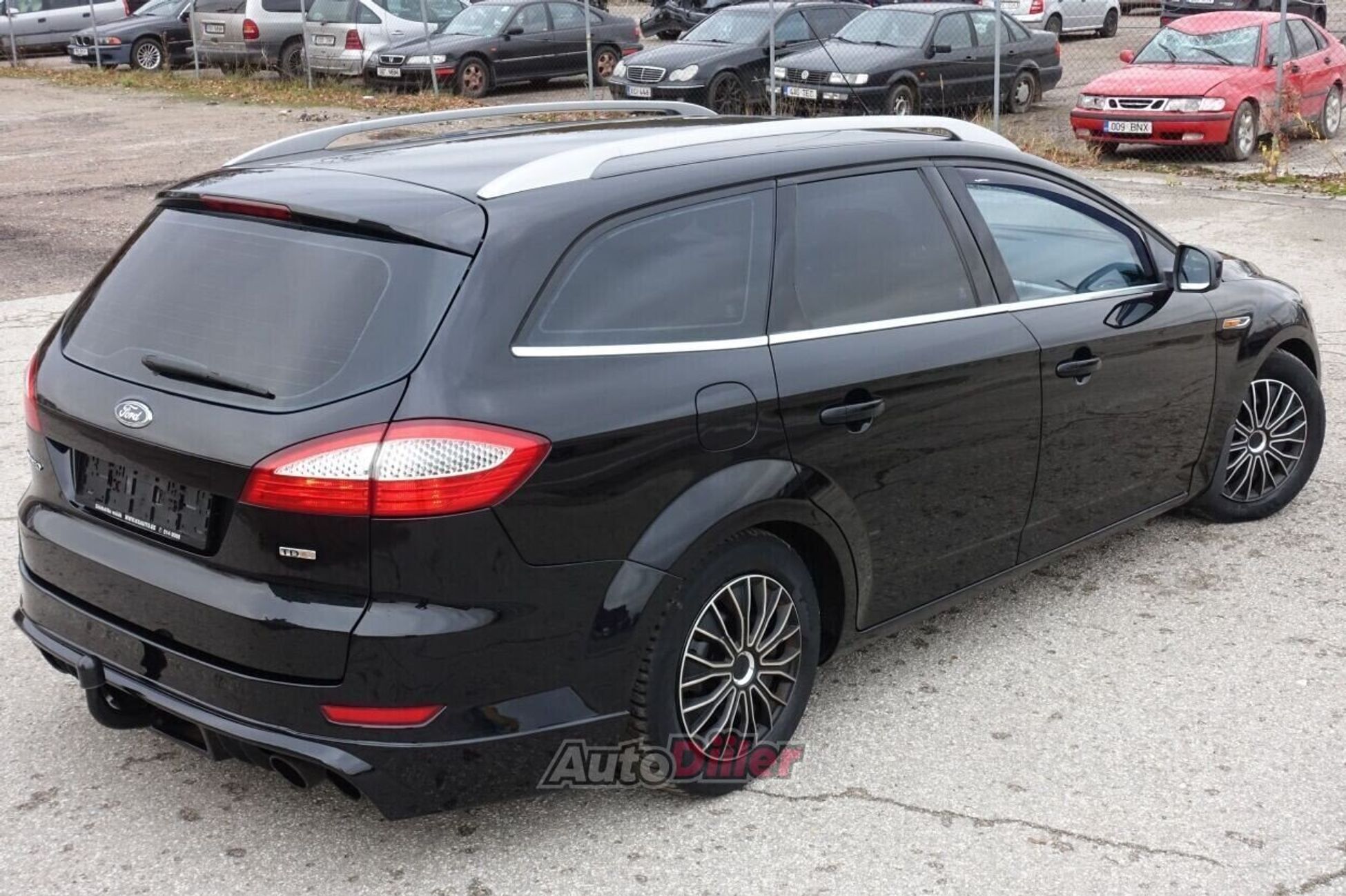 Ford Mondeo Turnier Titanium 2.0 103kW 2009, kuva 4/10