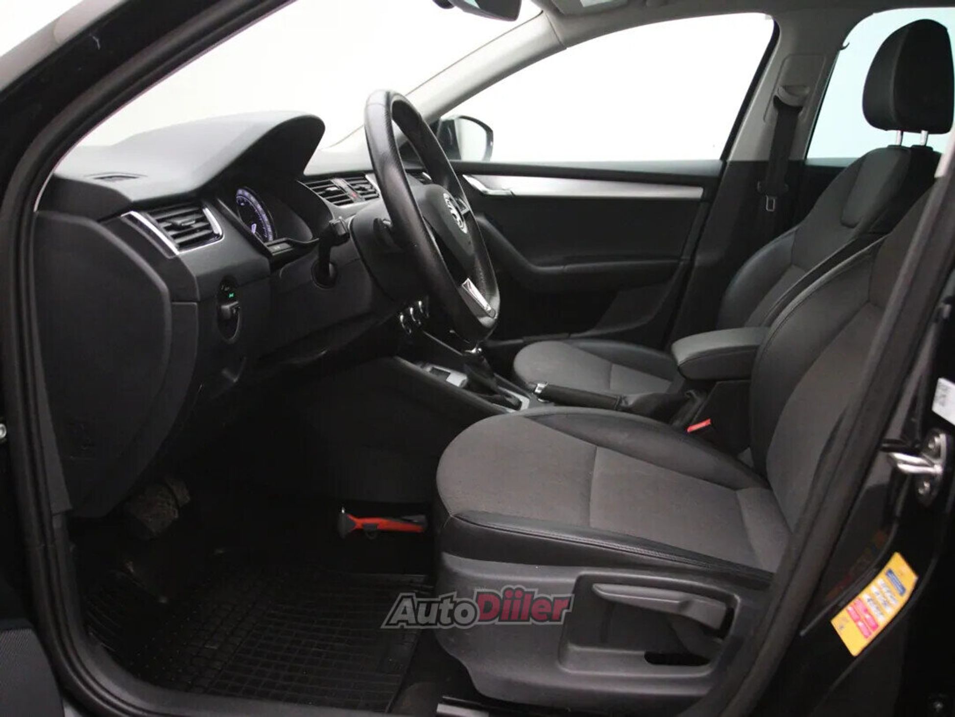 Skoda Octavia Business Edition 1.5 110kW 2020, photo 4/10
