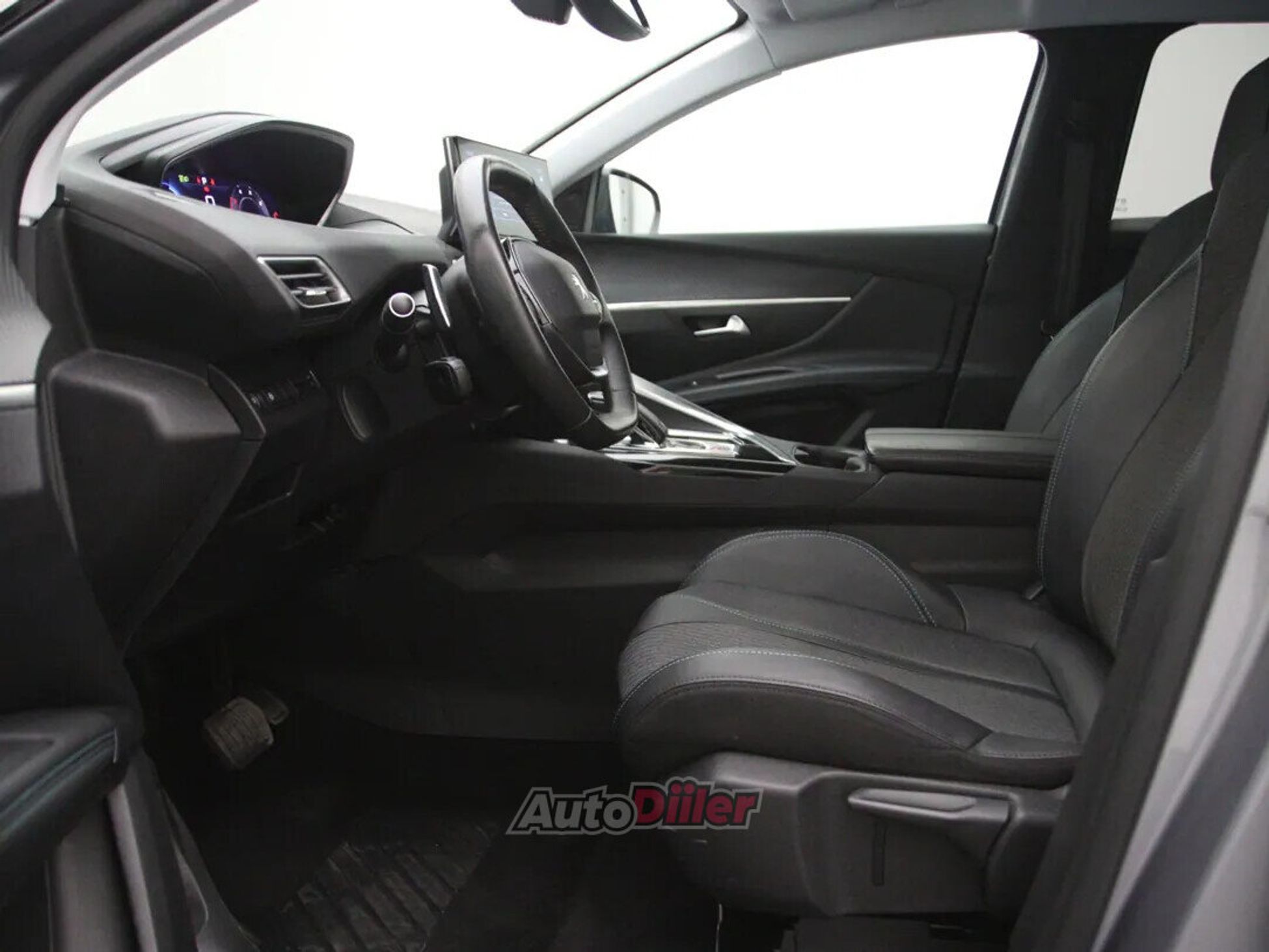 Peugeot 3008 Allure 1.5 96kW 2023, photo 4/10