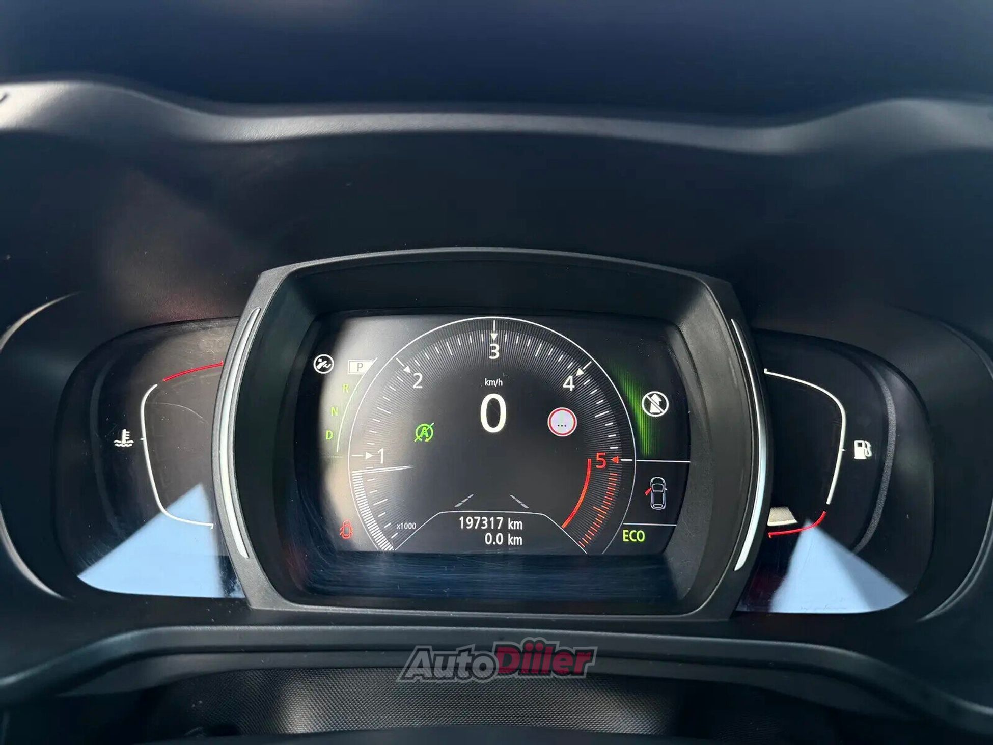 Renault Kadjar 2016, kuva 7/10