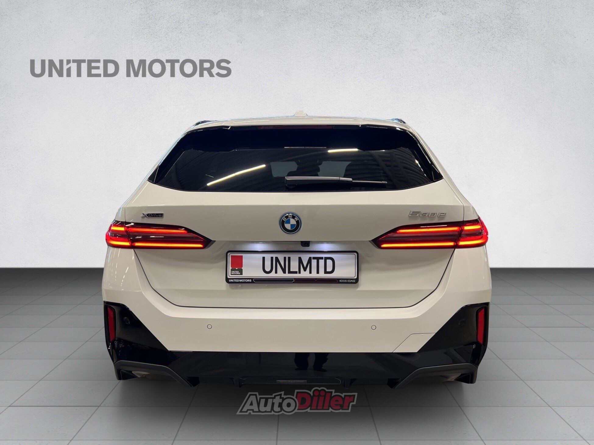 BMW 530 2025, photo 4/10