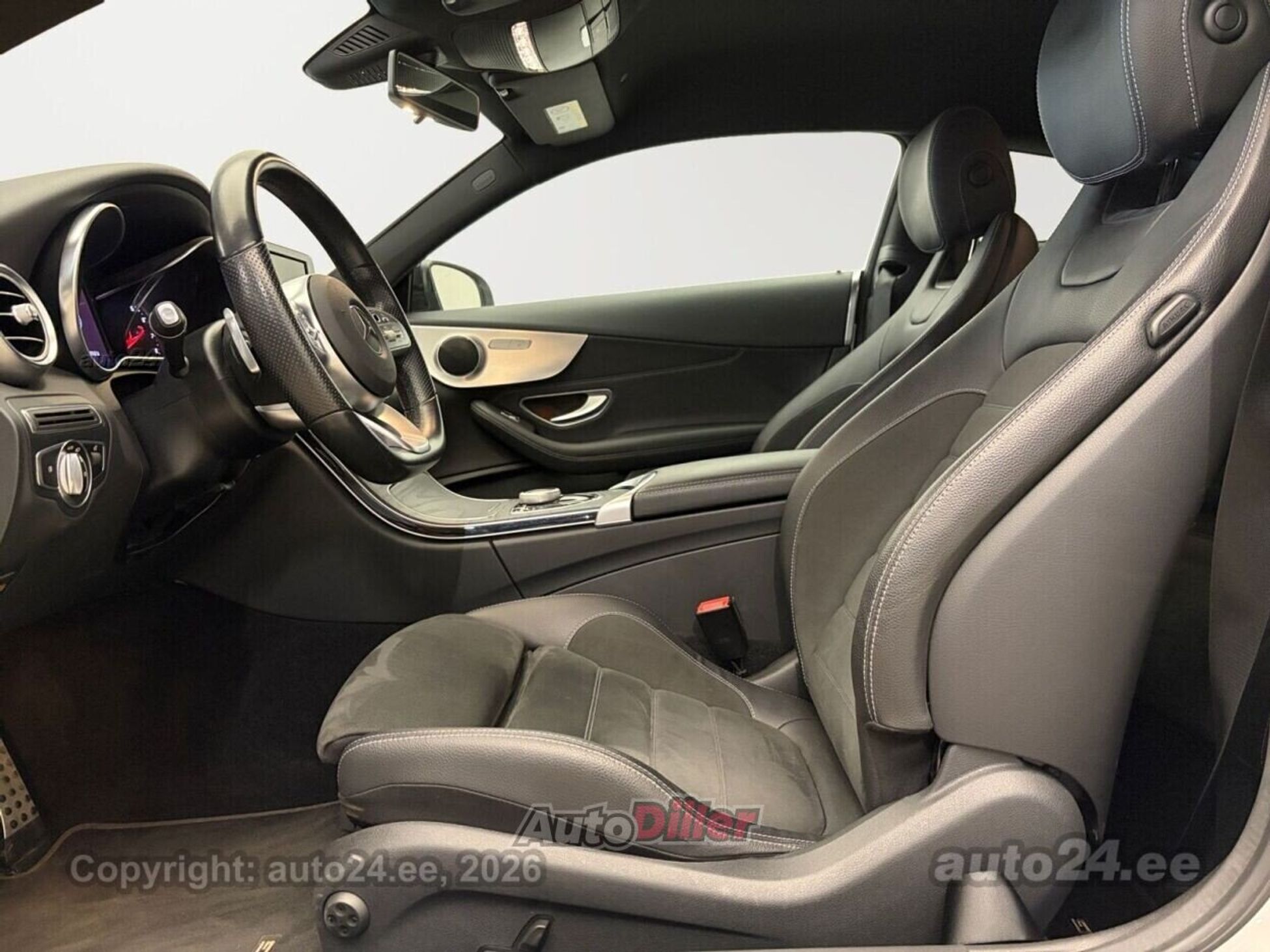 Mercedes-Benz C 200 2019, photo 5/10