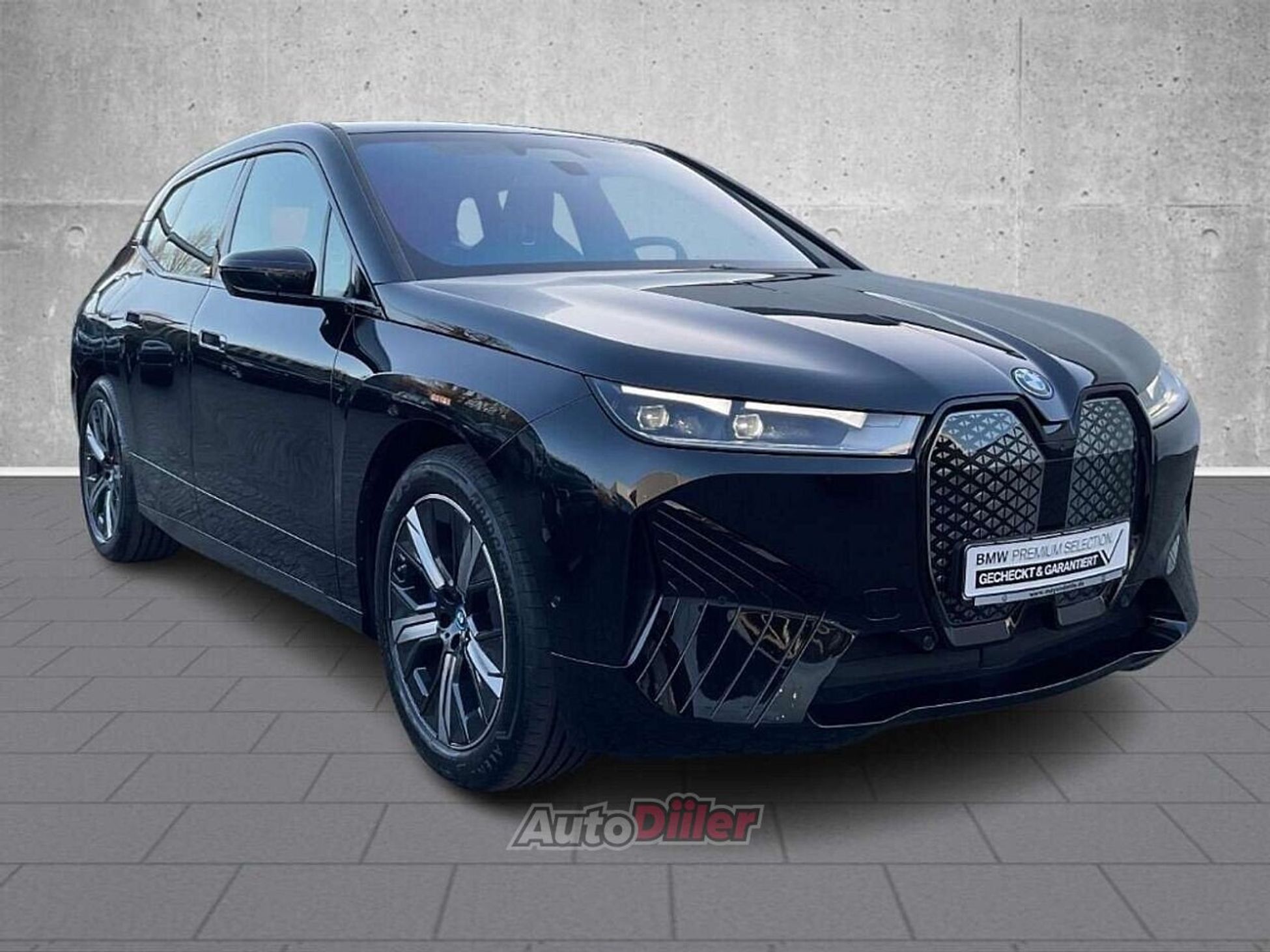BMW iX