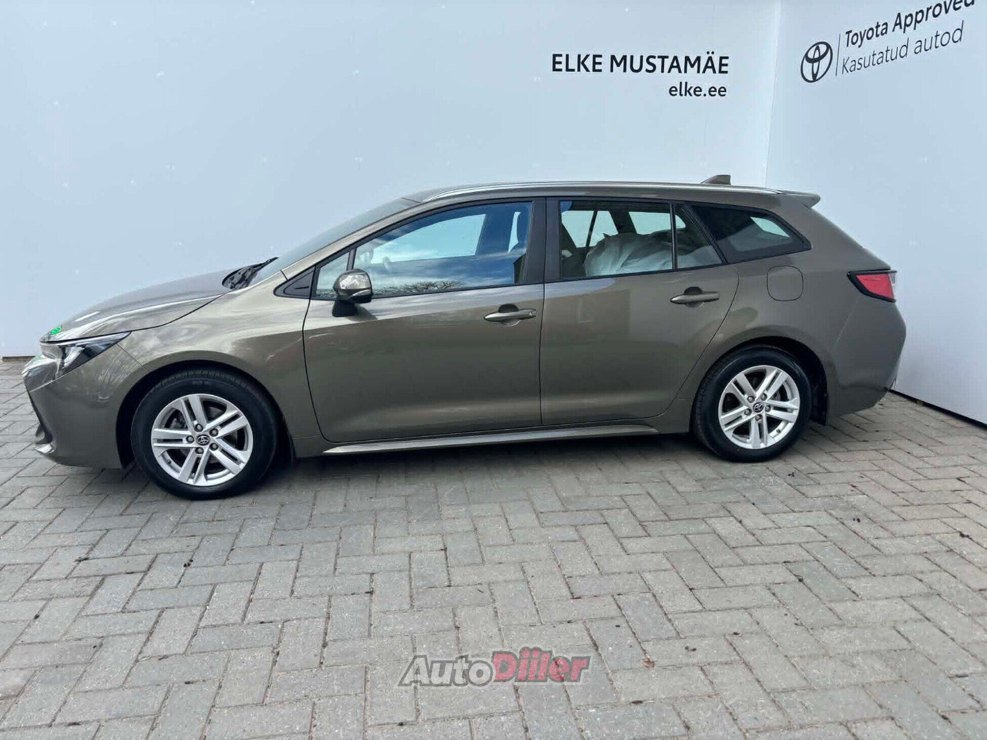 Toyota Corolla Active 1.2 85kW 2022, photo 3/10