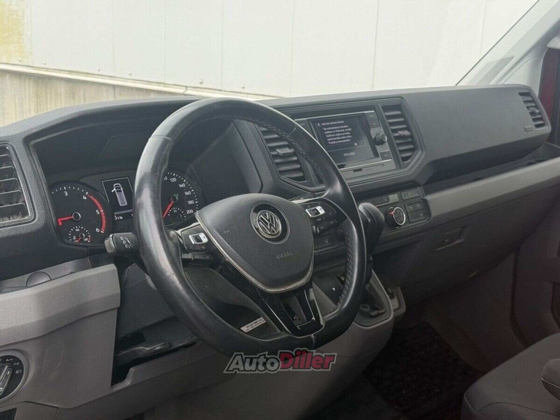 Volkswagen Crafter 2.0 130kW 2023, photo 2/10