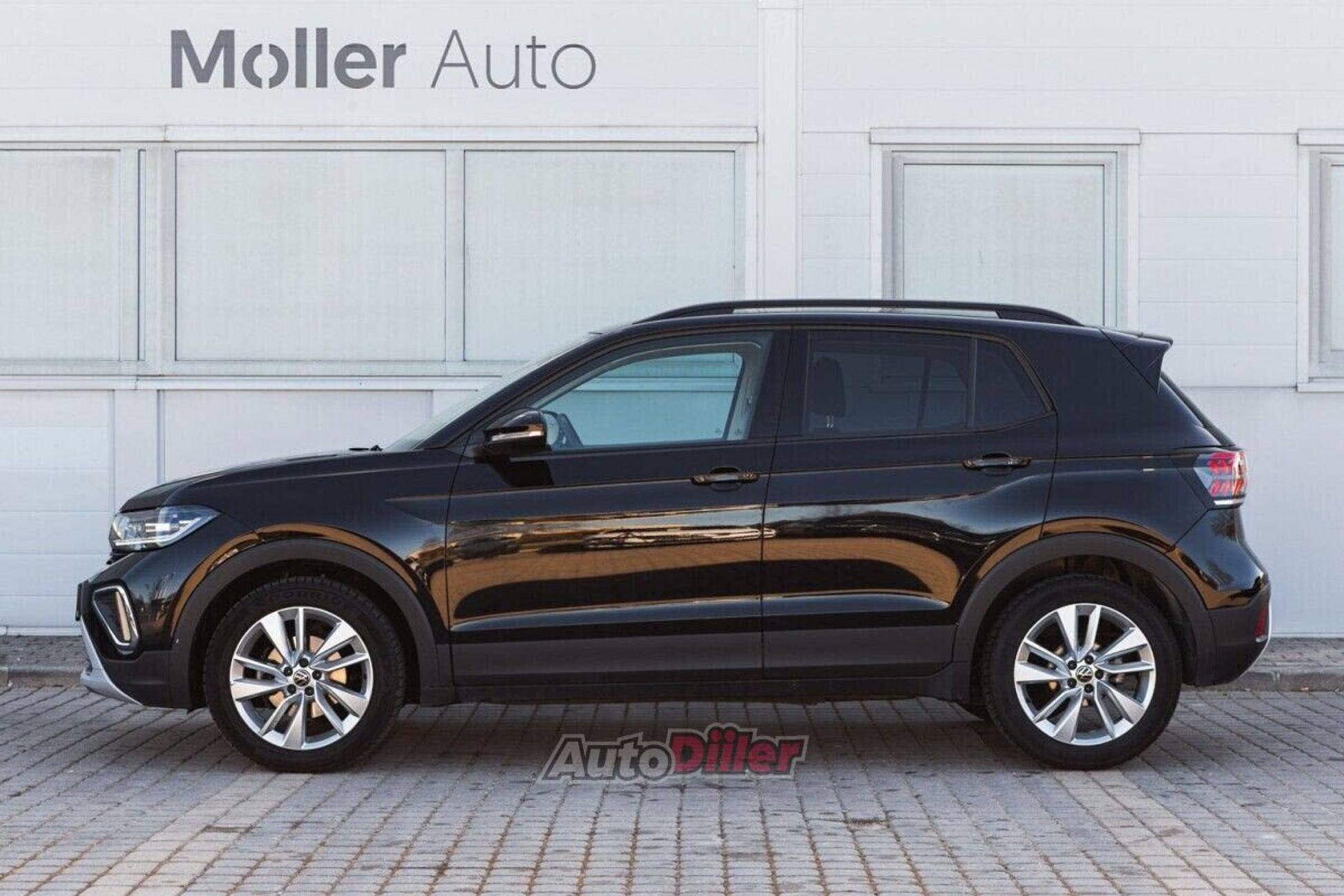 Volkswagen T-Cross 1.0 81kW 2025, photo 2/10