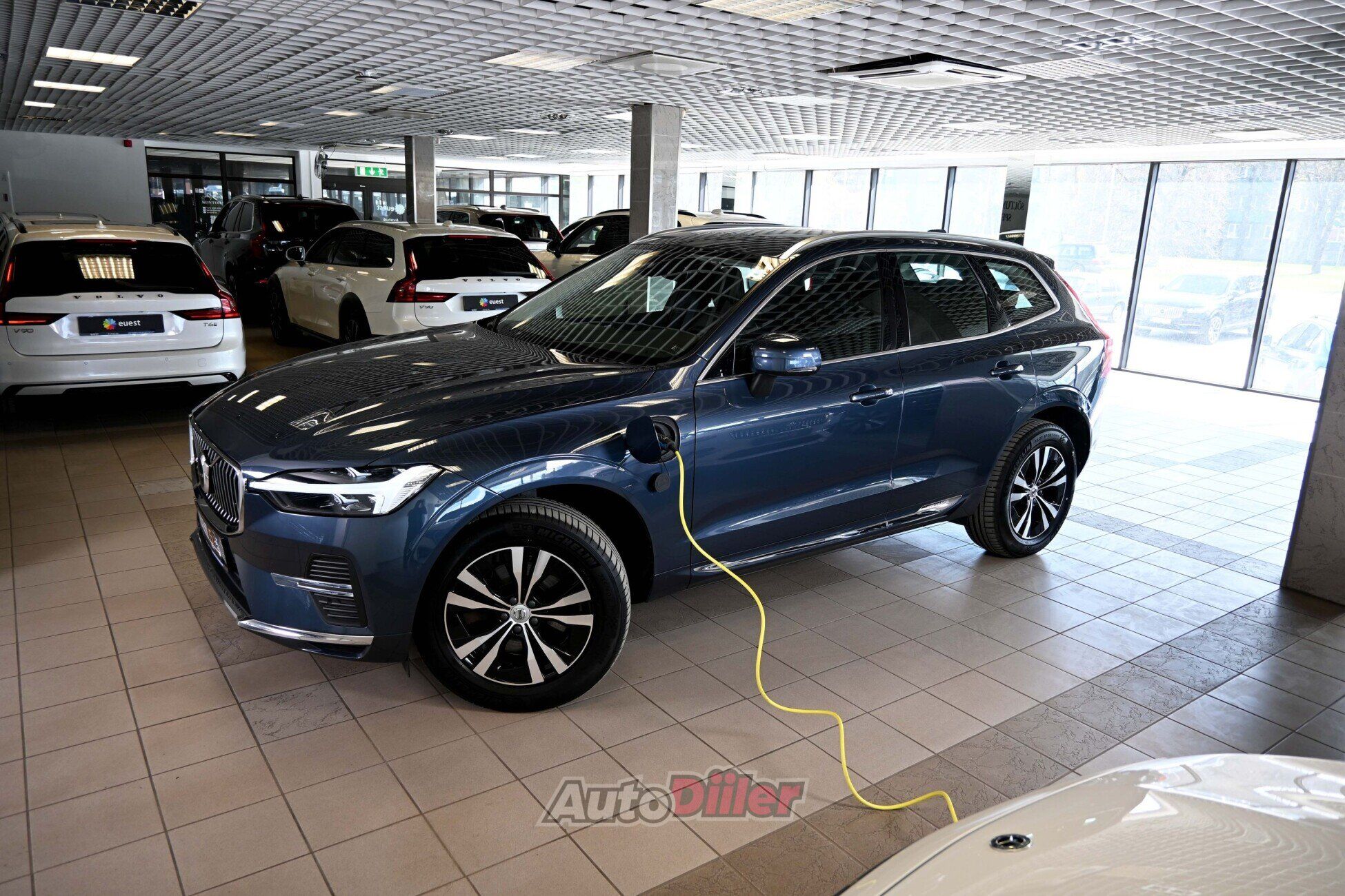 Volvo XC60 2022, photo 6/10
