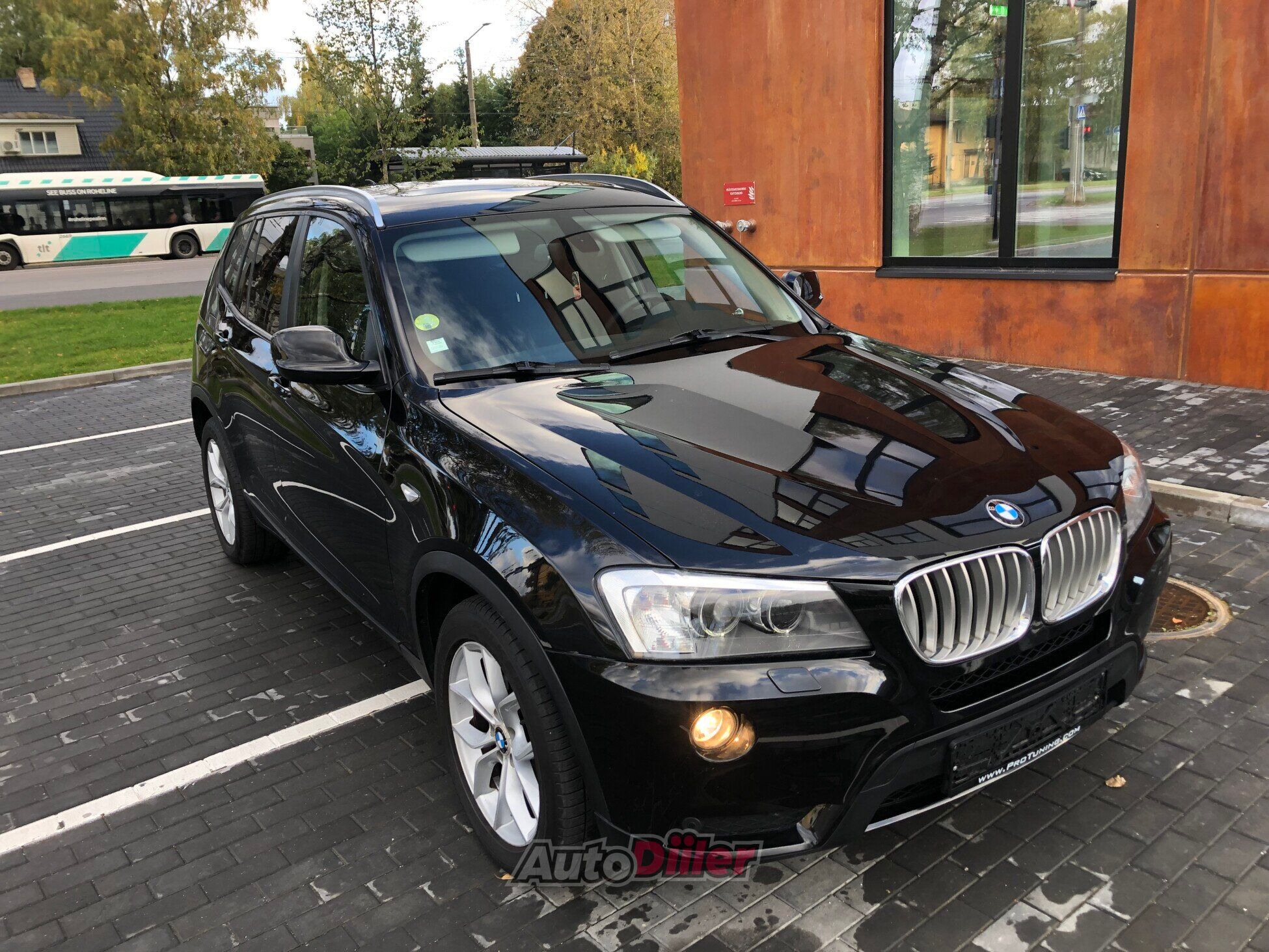 BMW X3 F25 3.0 190kW 2011, photo 4/10