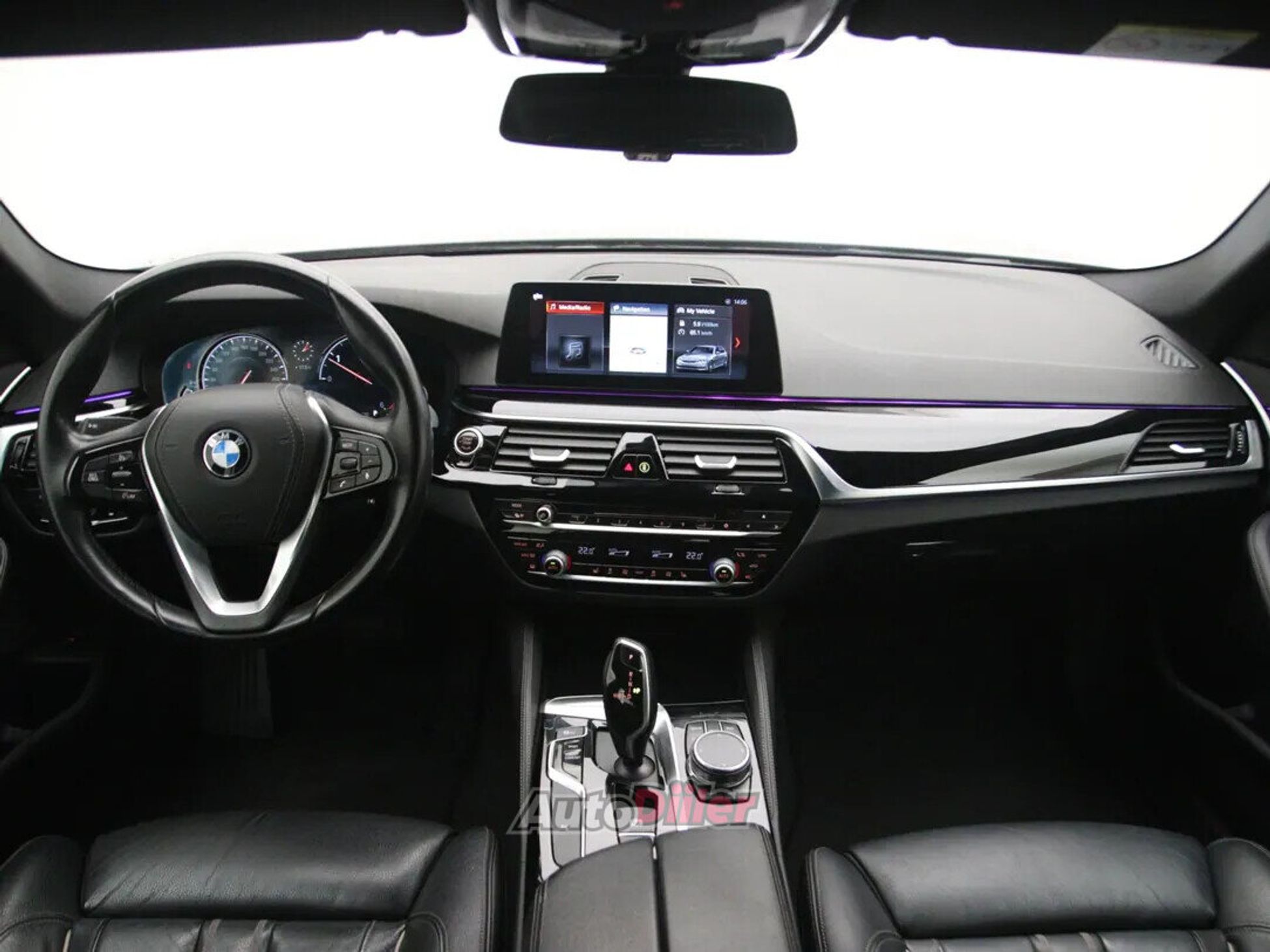 BMW 520 High Executive 2.0 140kW 2018, kuva 2/10
