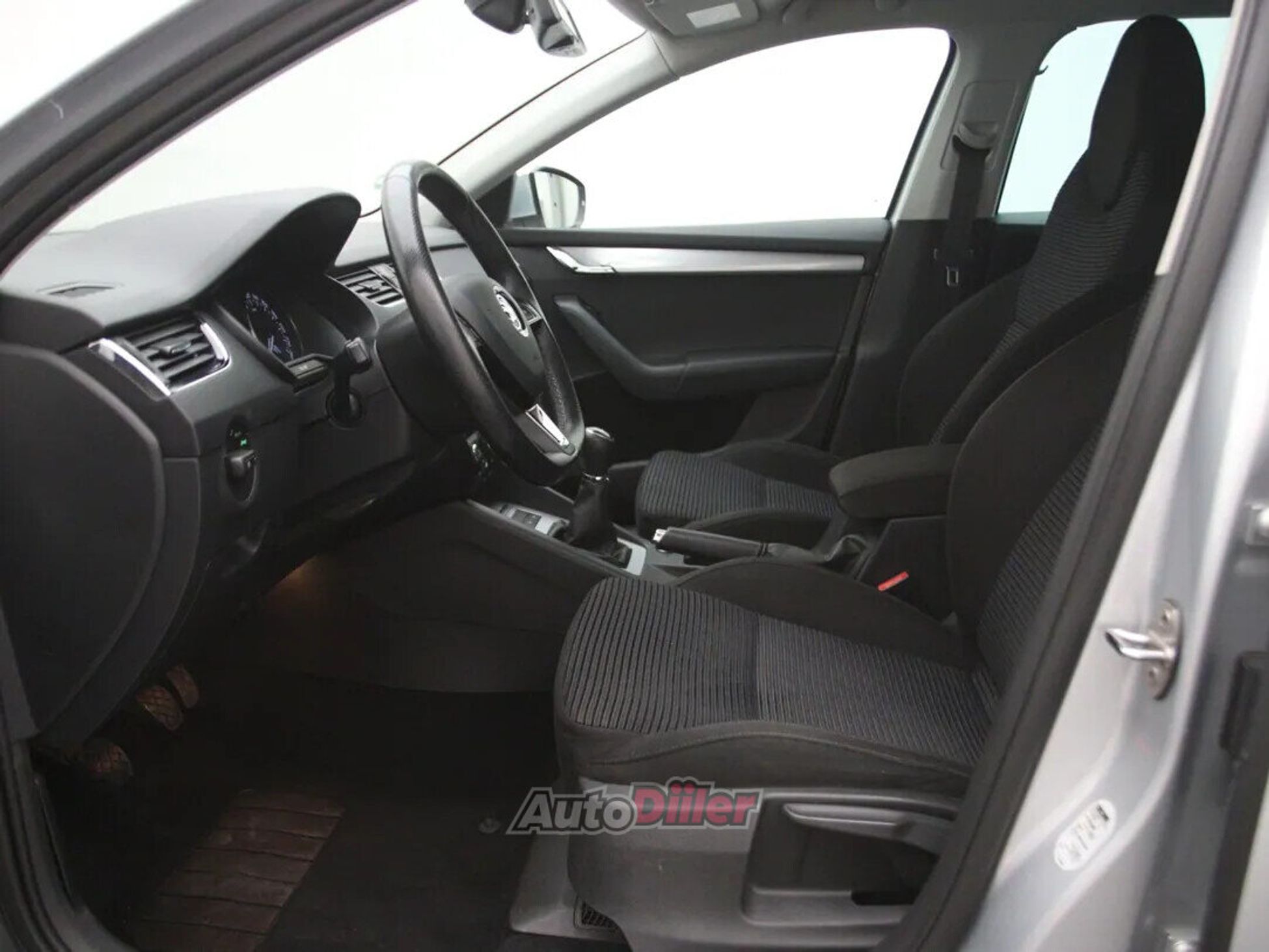 Skoda Octavia 2016, kuva 4/10