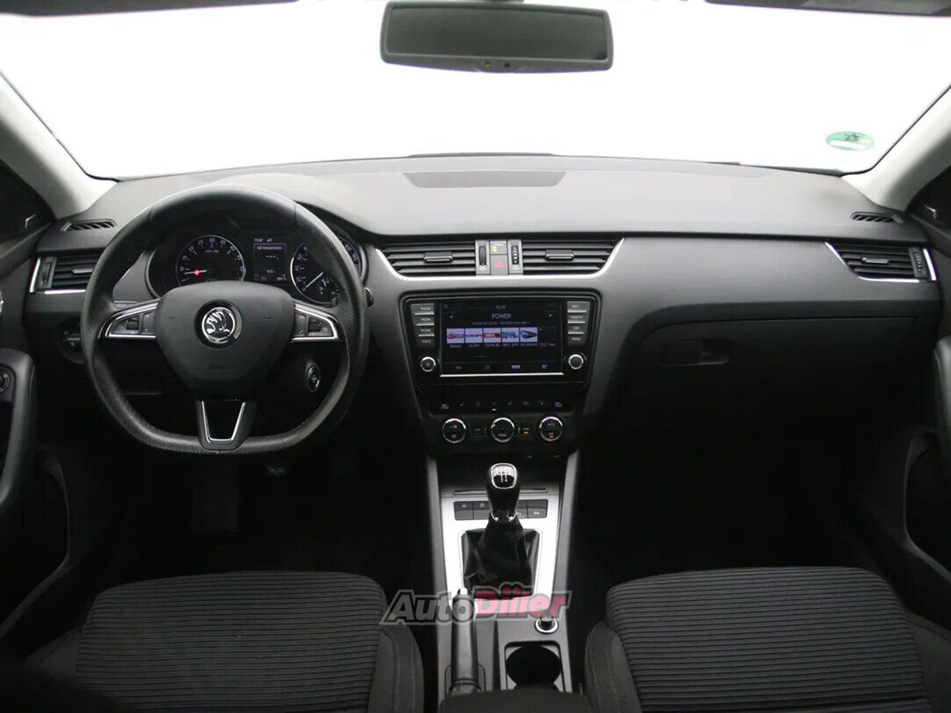 Skoda Octavia 2016, kuva 2/10