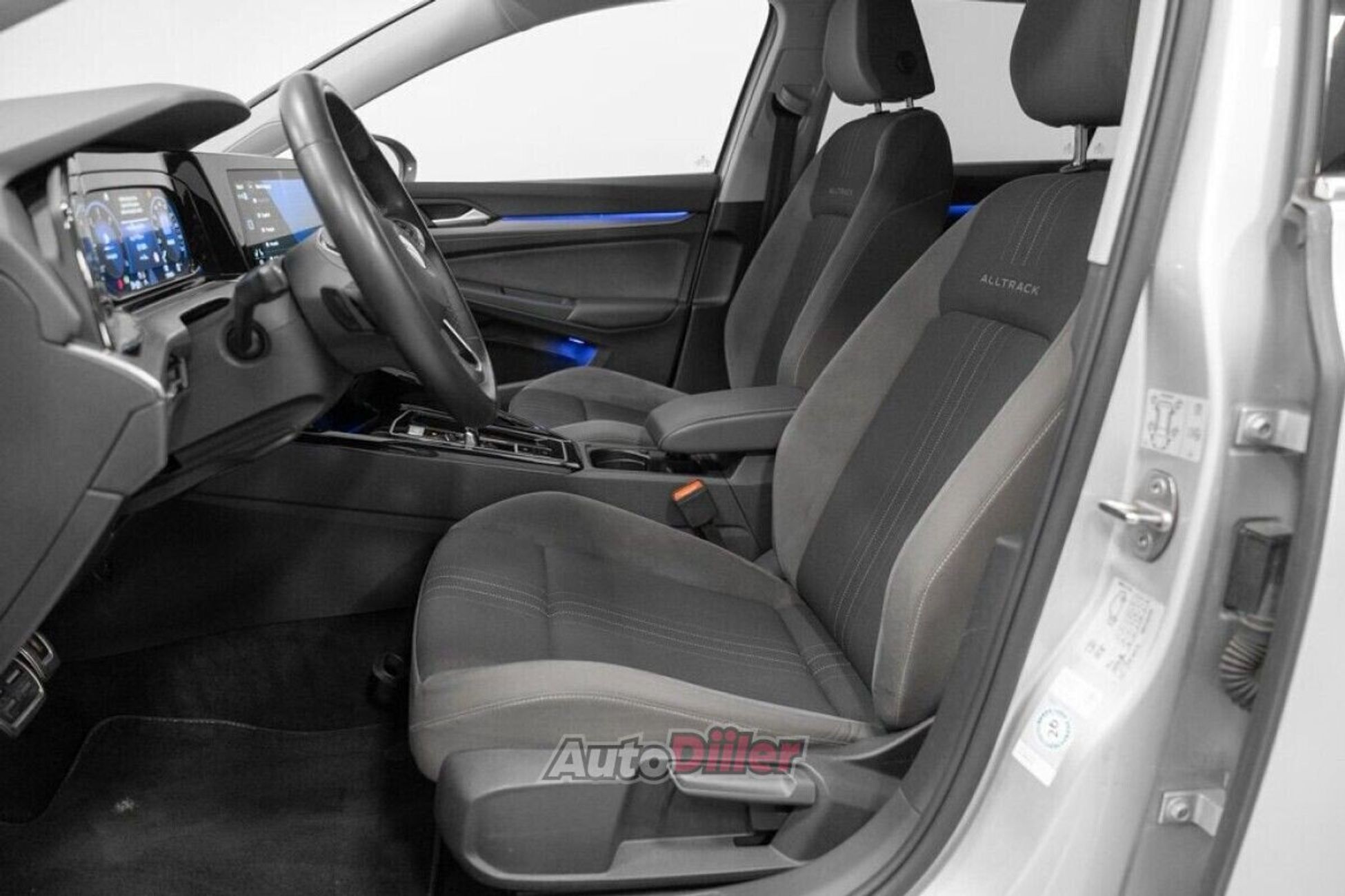 Volkswagen Golf 2.0 147kW 2023, photo 7/10