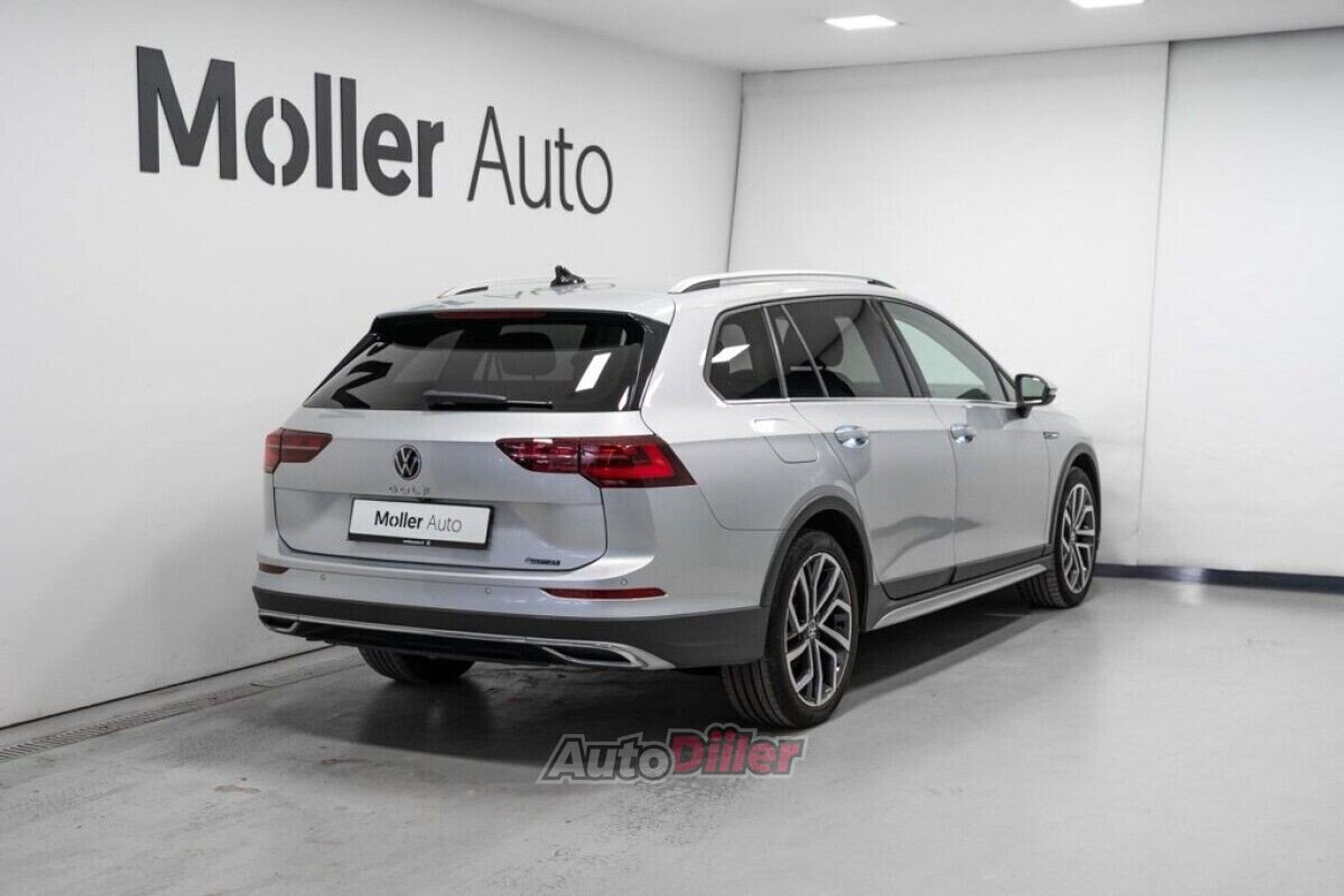 Volkswagen Golf 2.0 147kW 2023, photo 5/10