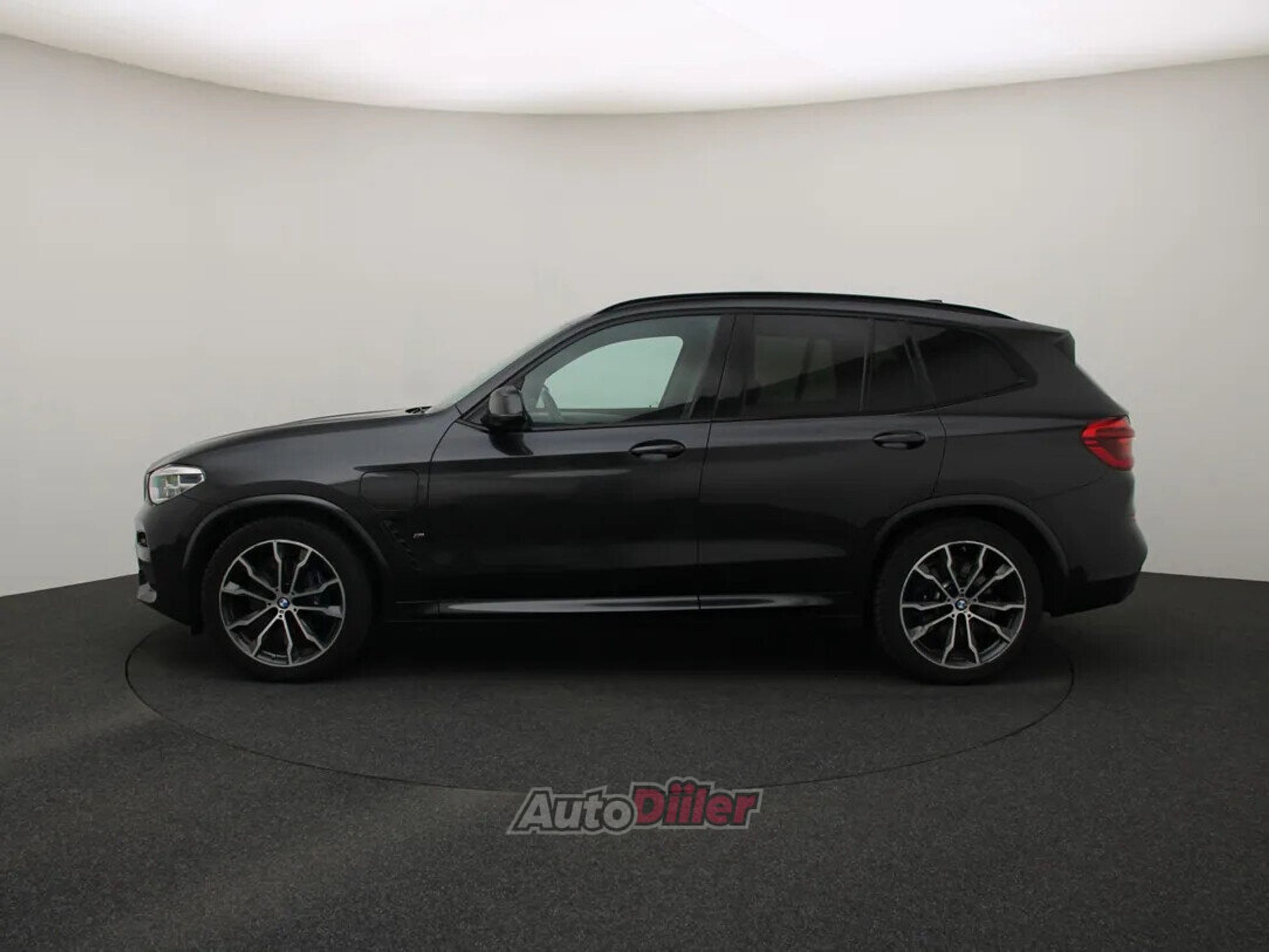 BMW X3 High Executive 2.0 135kW 2021, kuva 6/10