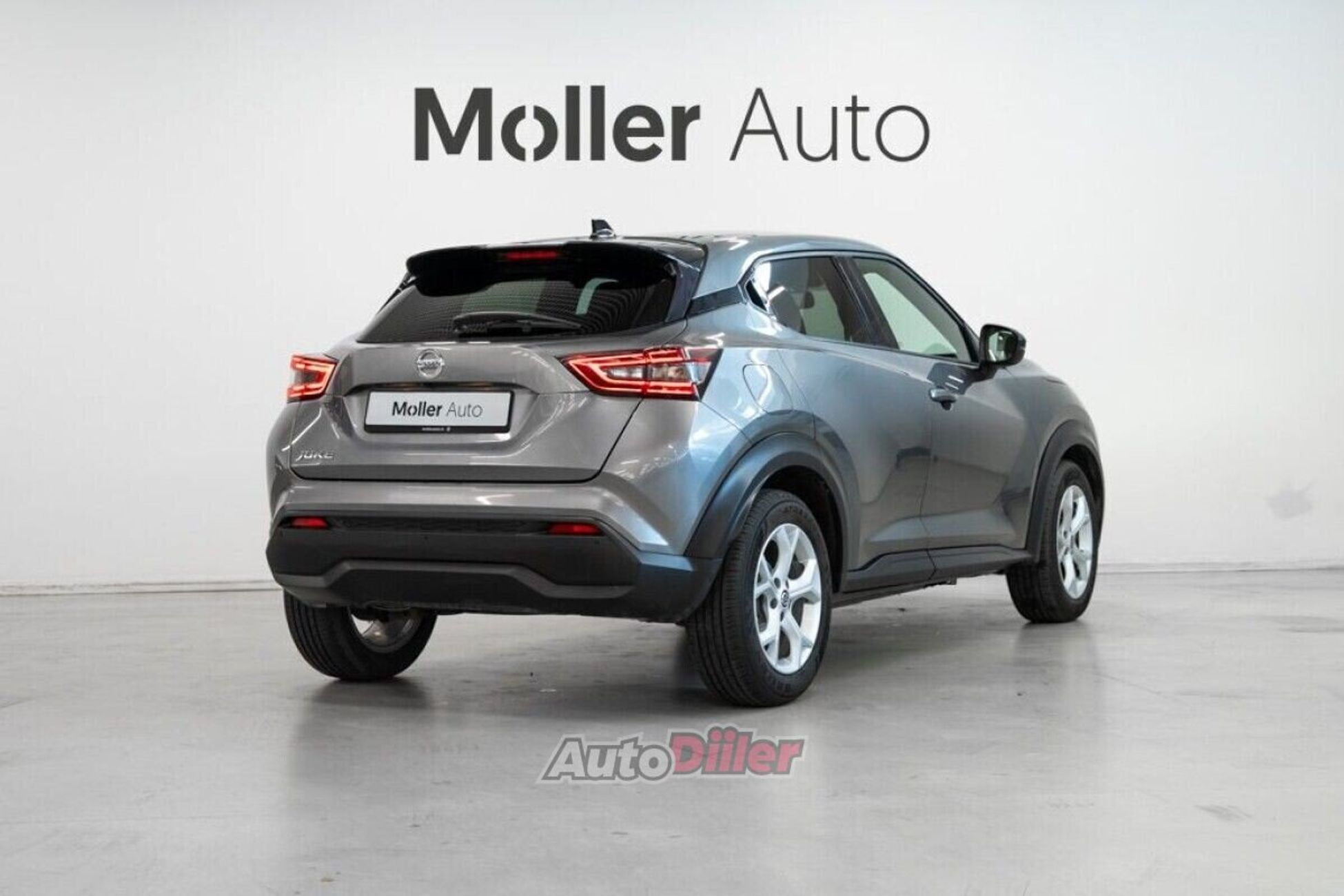 Nissan Juke 1.0 84kW 2021, photo 7/10