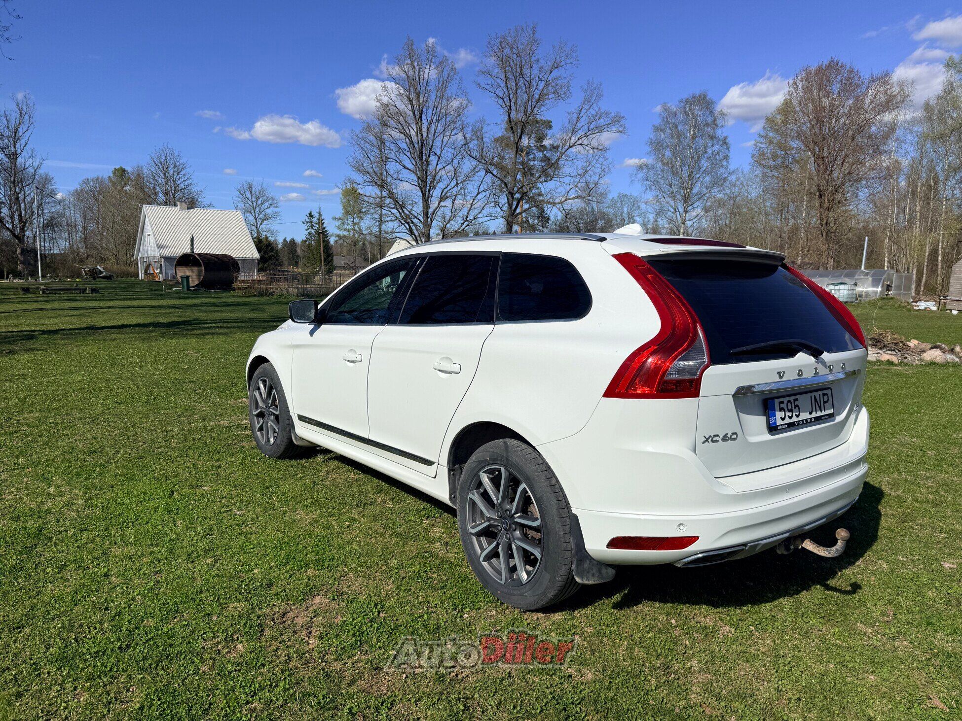 Volvo XC60 2.4 162kW 2015, photo 4/8