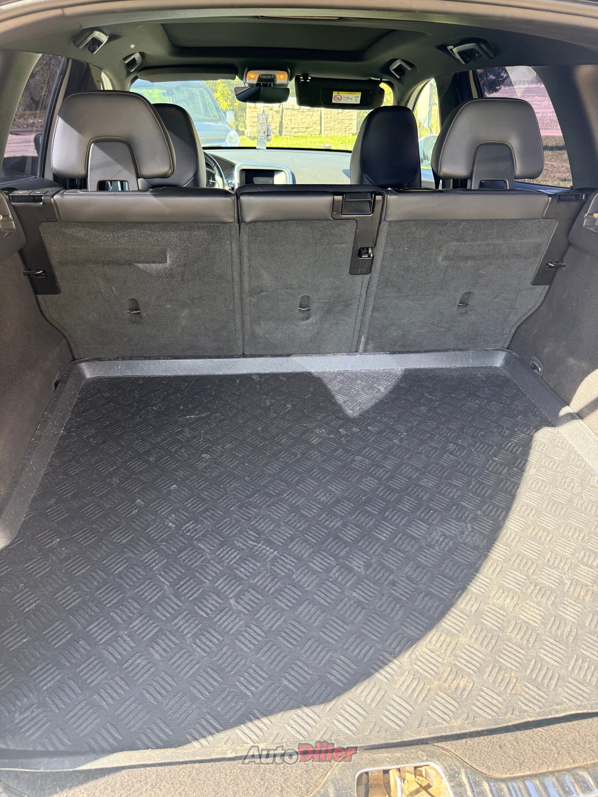 Volvo XC60 2.4 162kW 2015, photo 8/8
