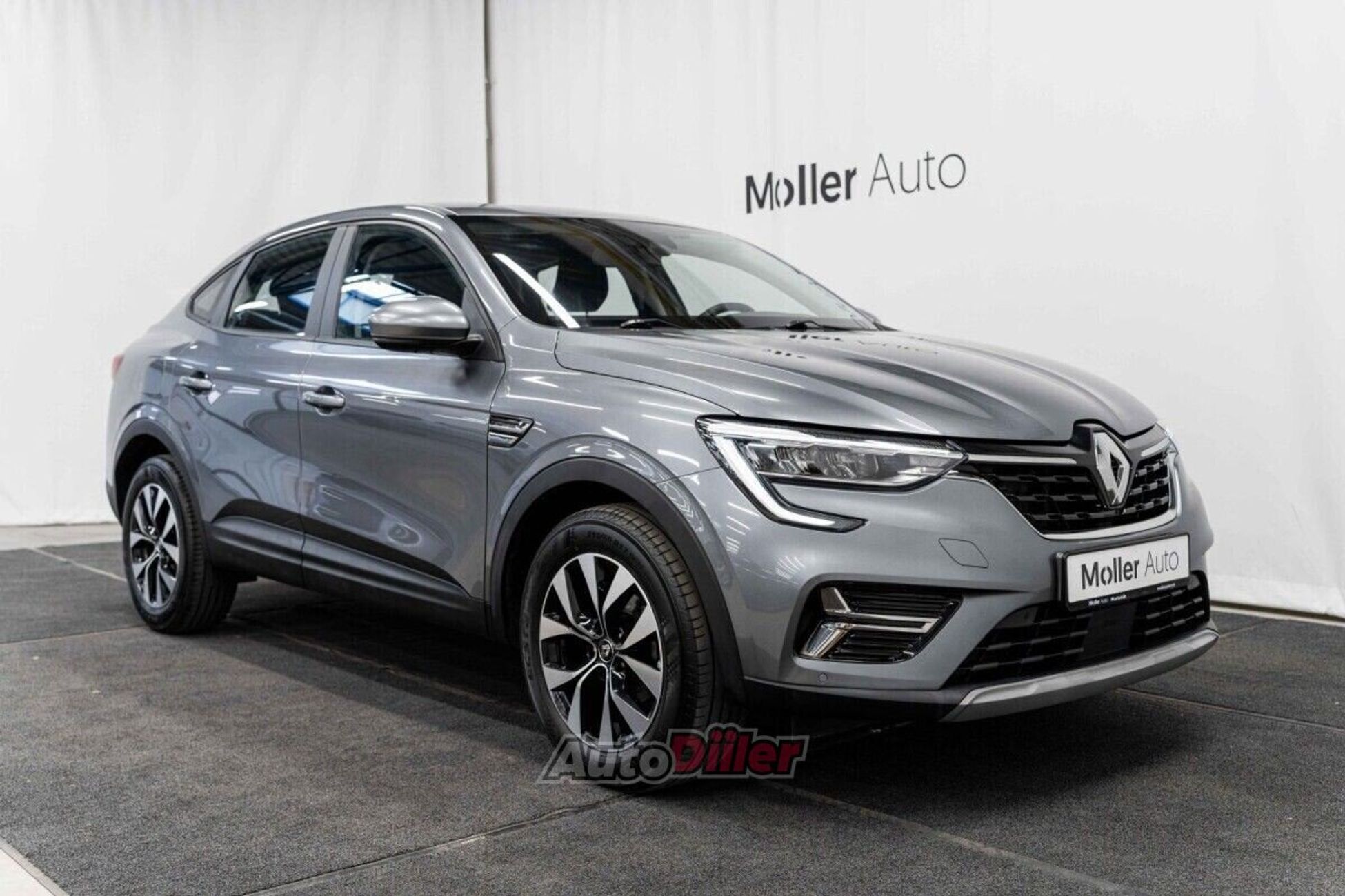 Renault Arkana 1.3 103kW 2023, photo 6/10