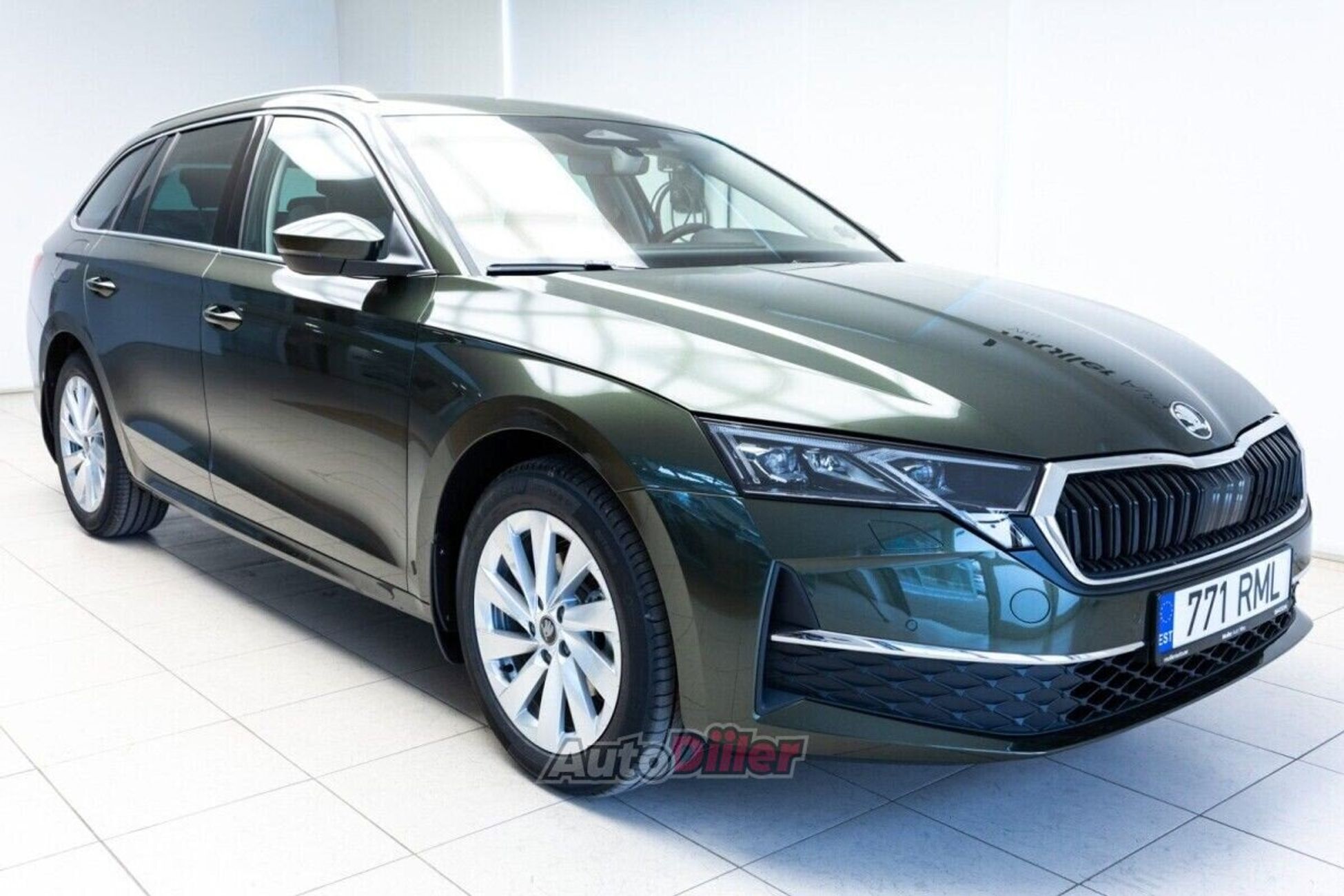 Skoda Octavia 1.5 110kW 2026, photo 3/10