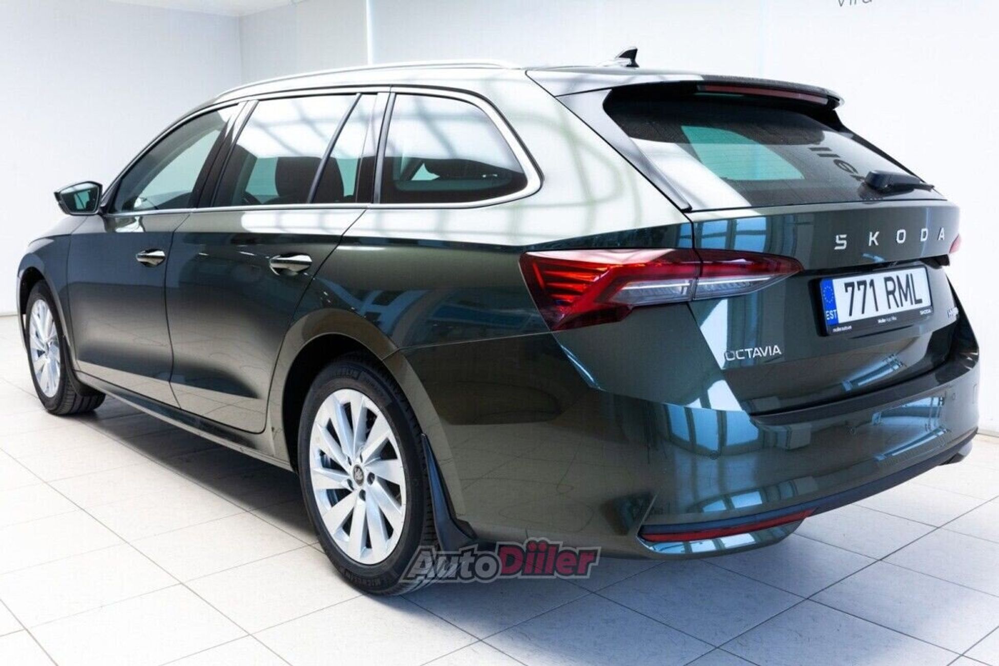 Skoda Octavia 1.5 110kW 2026, photo 7/10