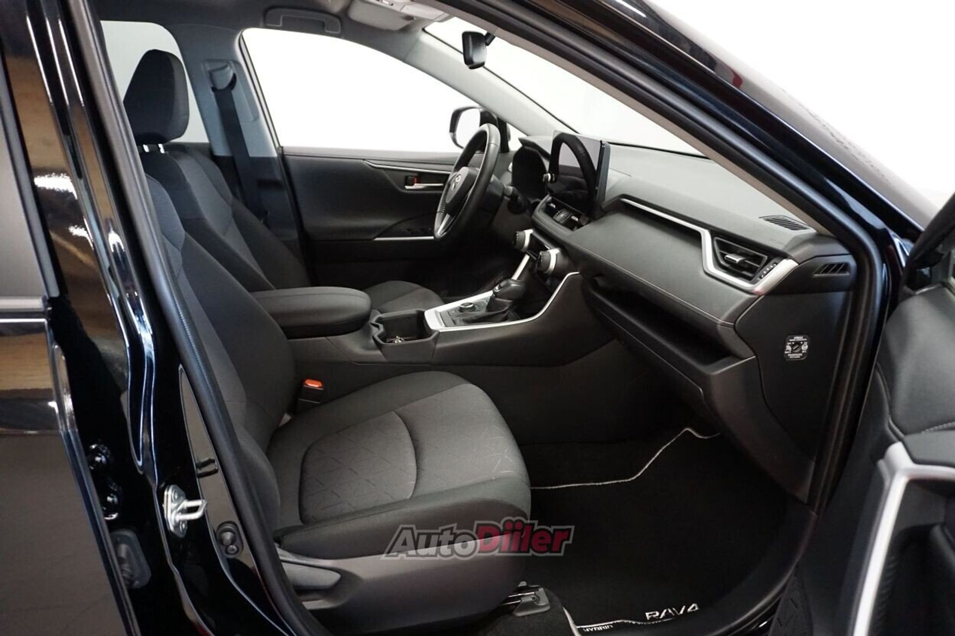 Toyota RAV4 2024, photo 5/10