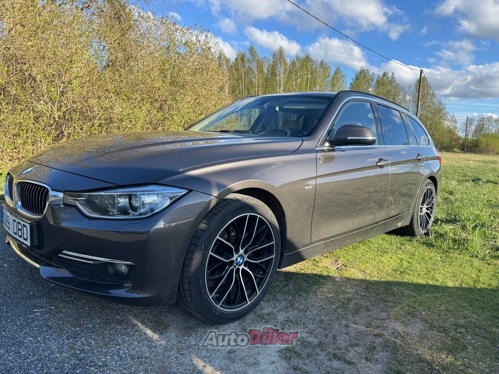 BMW 318 2.0 100kW 2015, kuva 2/8