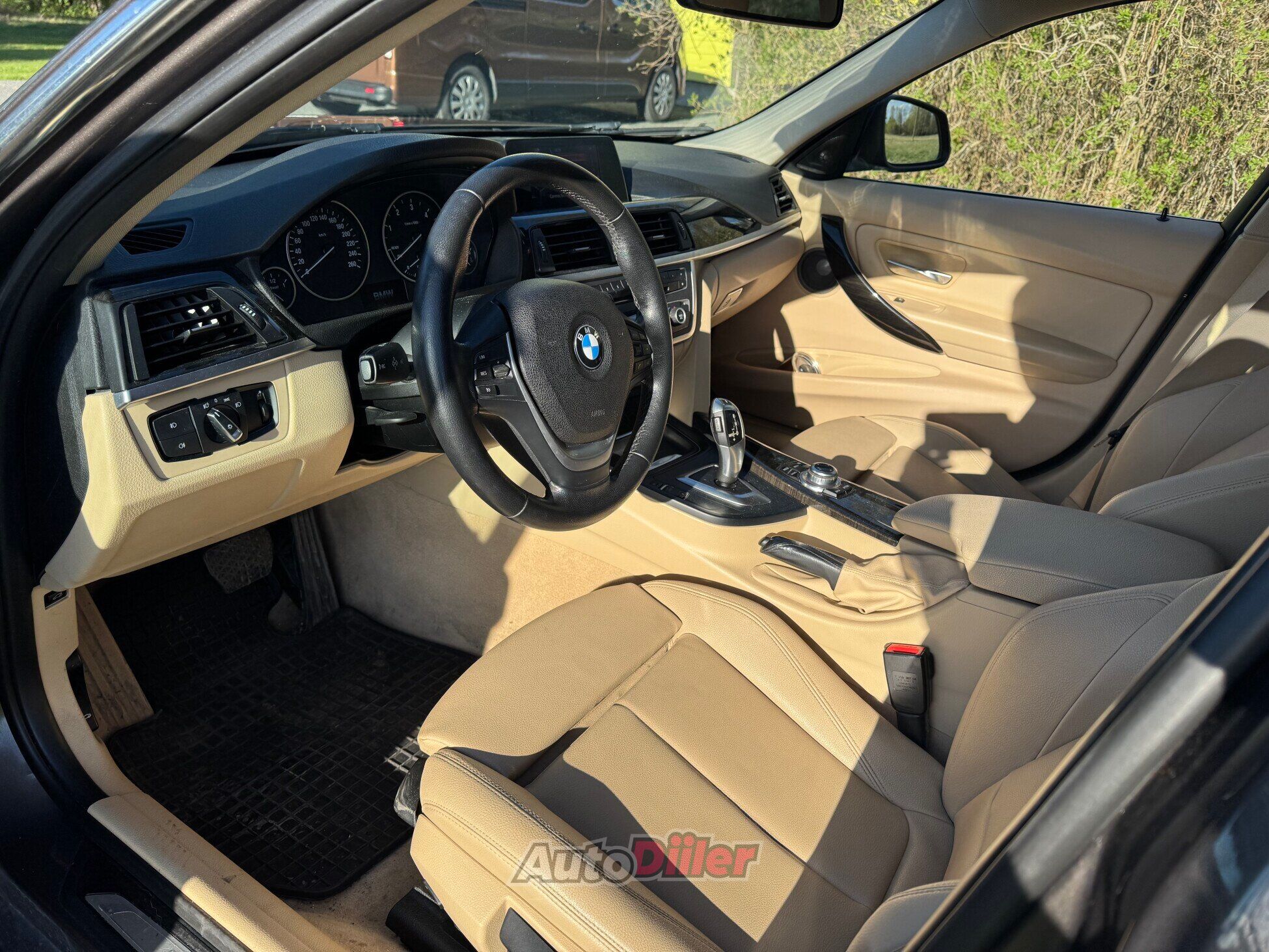 BMW 318 2.0 100kW 2015, kuva 5/8