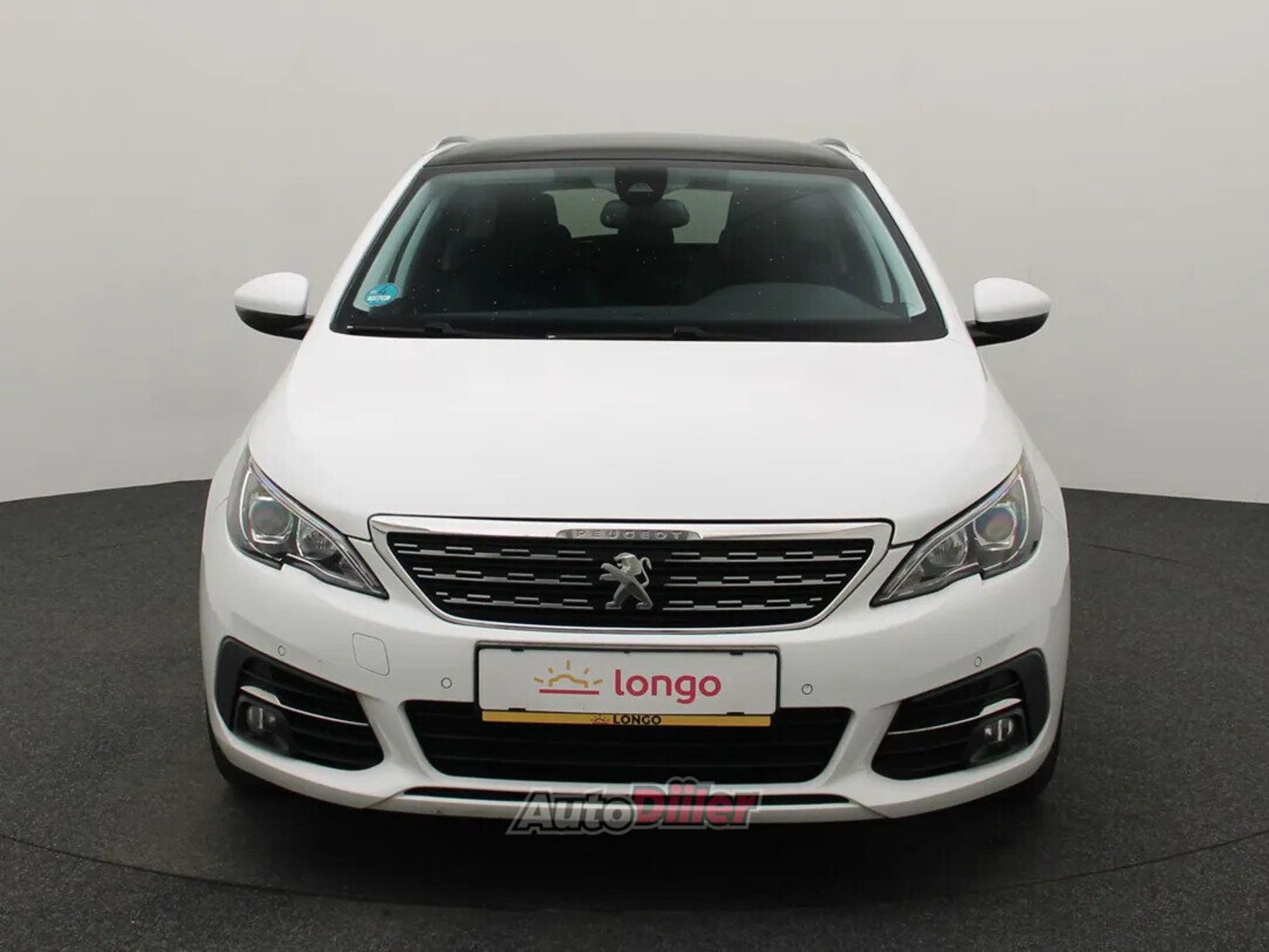 Peugeot 308 Premium 1.2 81kW 2020, kuva 3/10