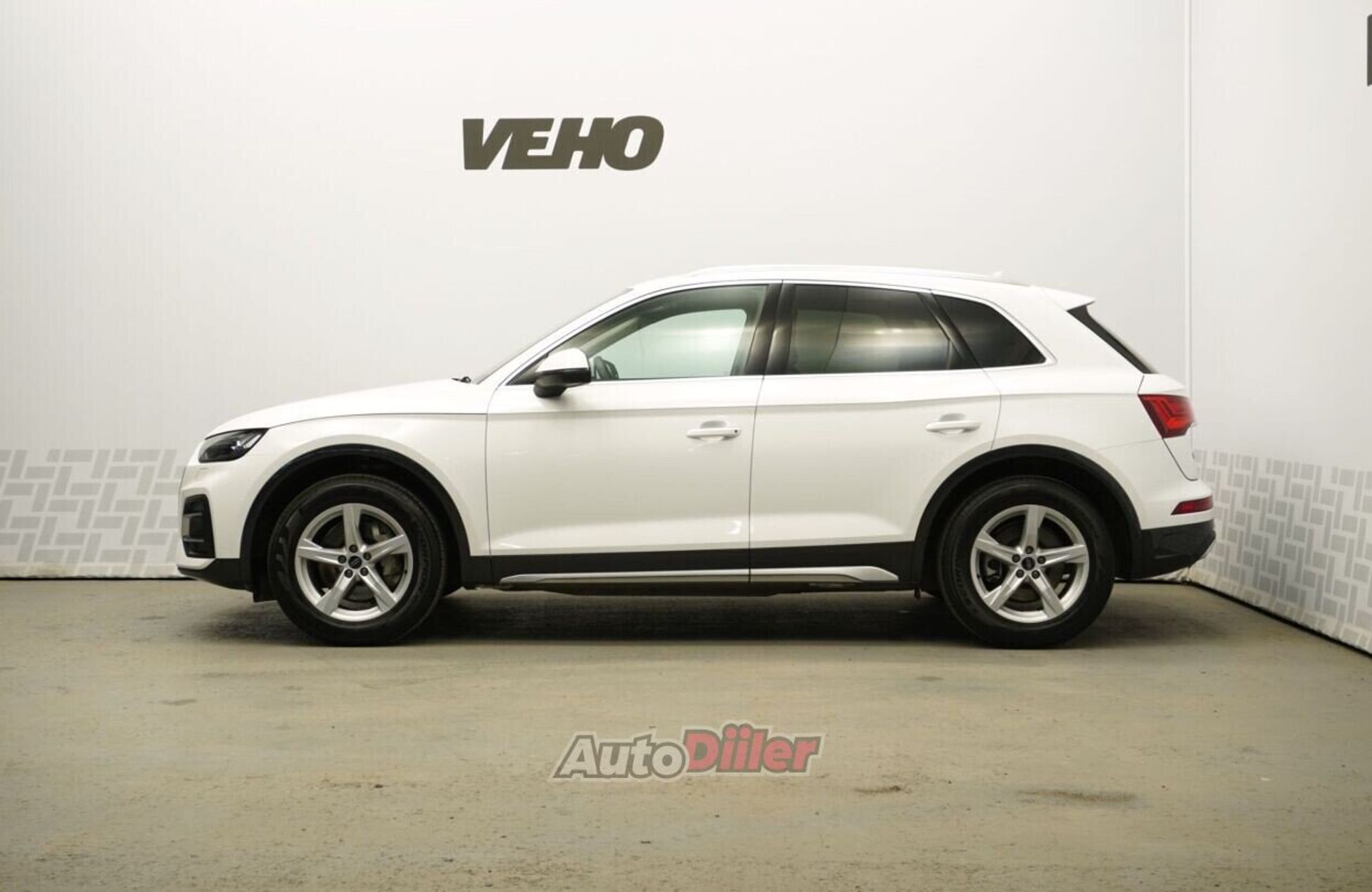 Audi Q5 35 TDI 2.0 120kW 2024, photo 3/10