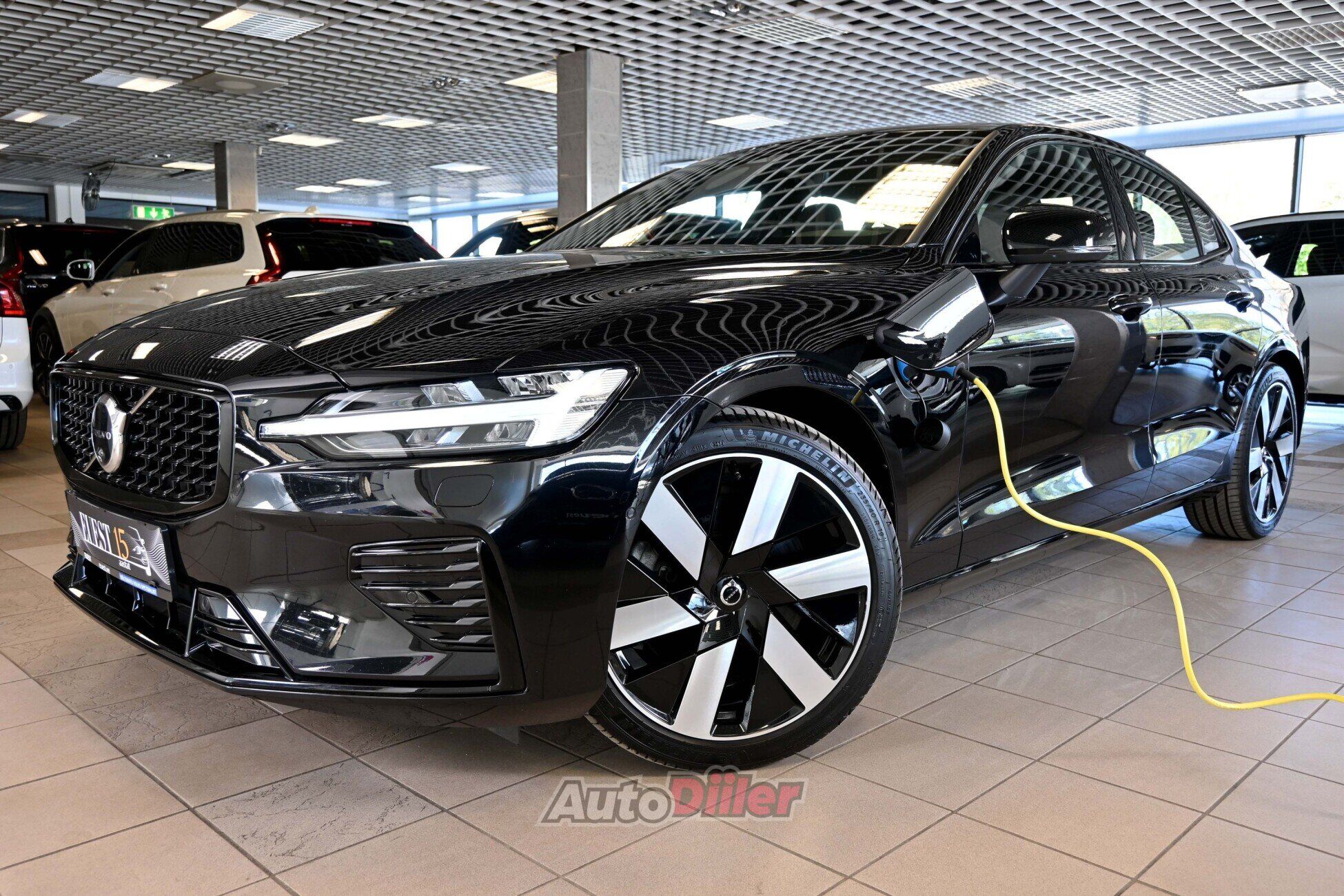 Volvo S60 2024, kuva 4/10