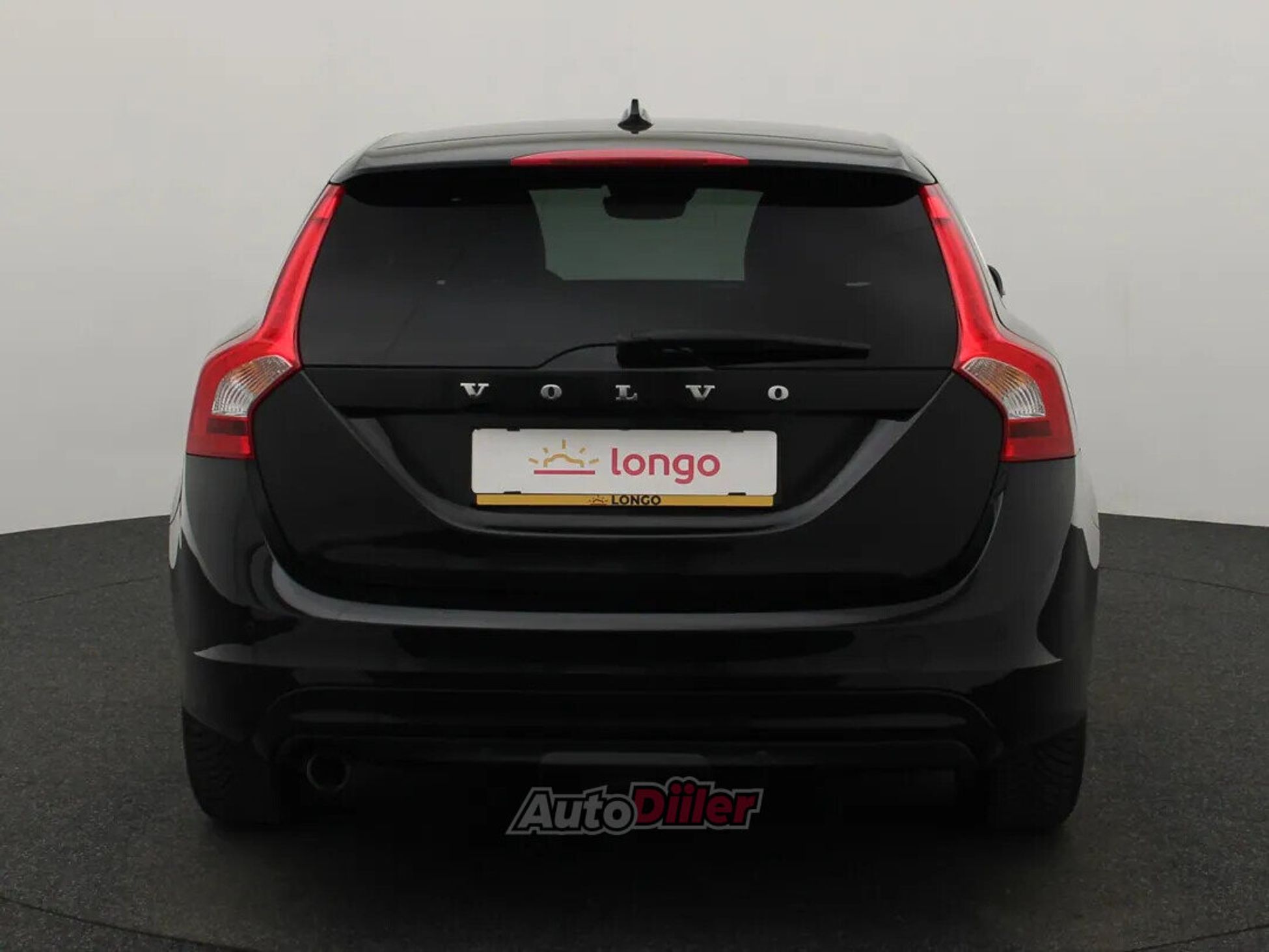 Volvo V60 Nordic+ 2.0 110kW 2017, photo 5/10