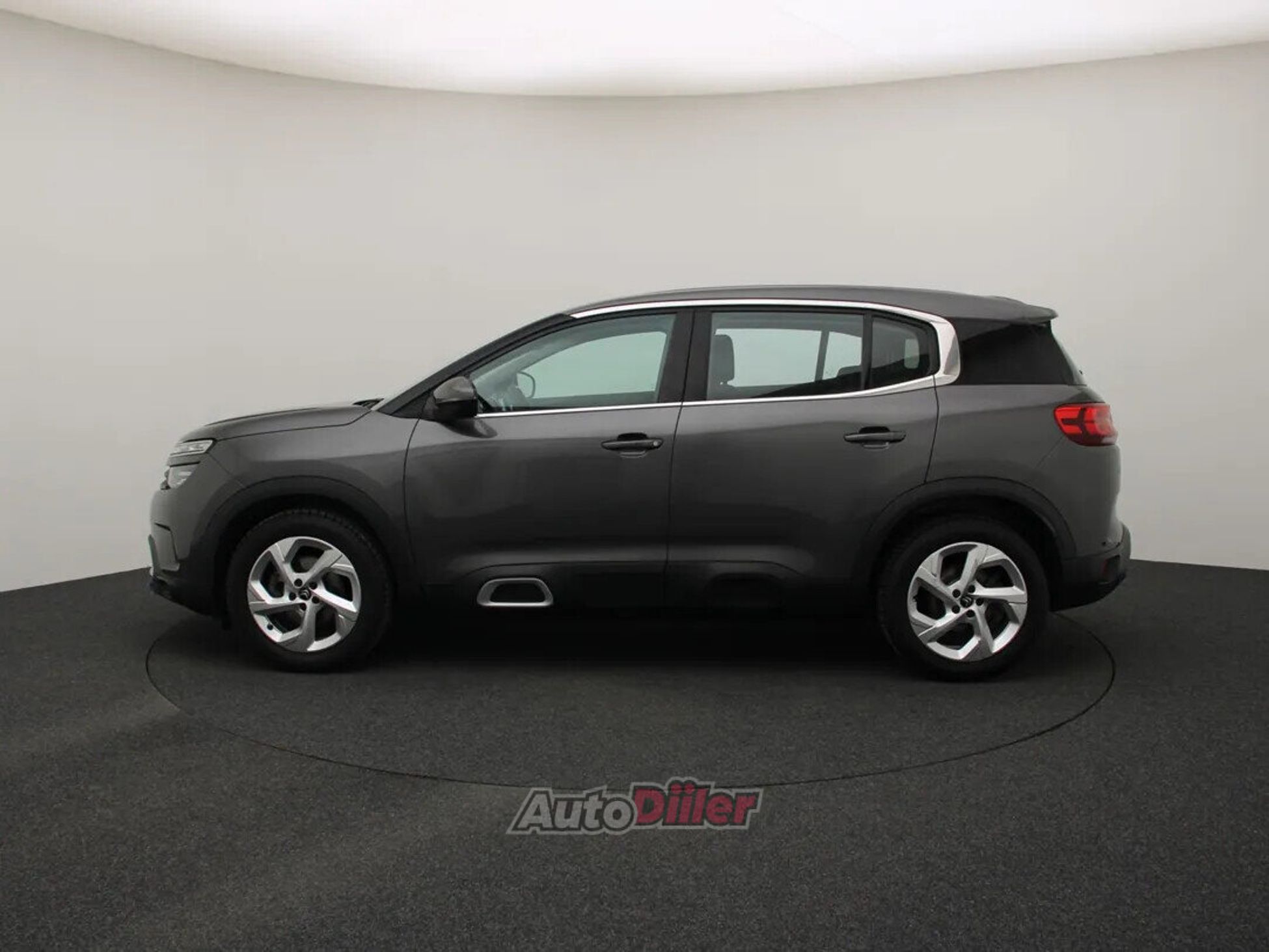 Citroen C5 Aircross Business 1.2 96kW 2021, photo 6/10