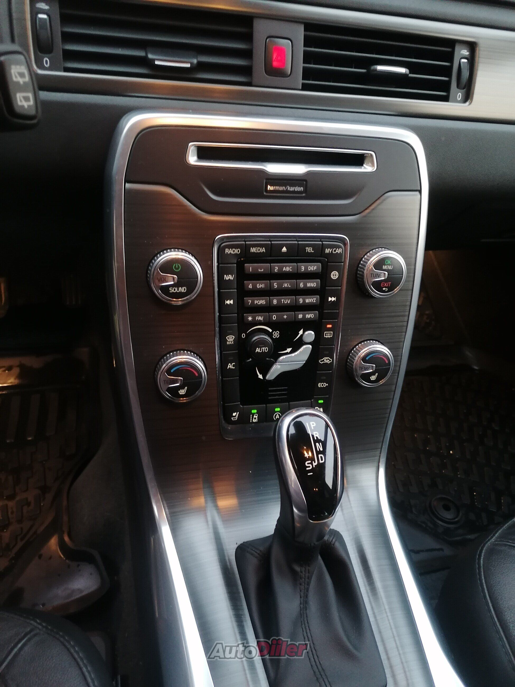 Volvo V70 2.0 110kW 2017, photo 4/10