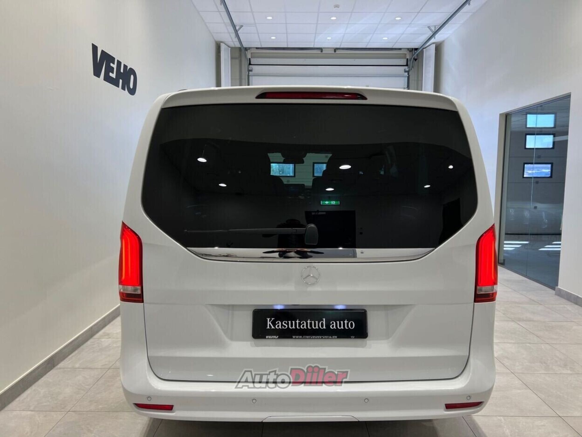 Mercedes-Benz V 250 2023, kuva 6/10