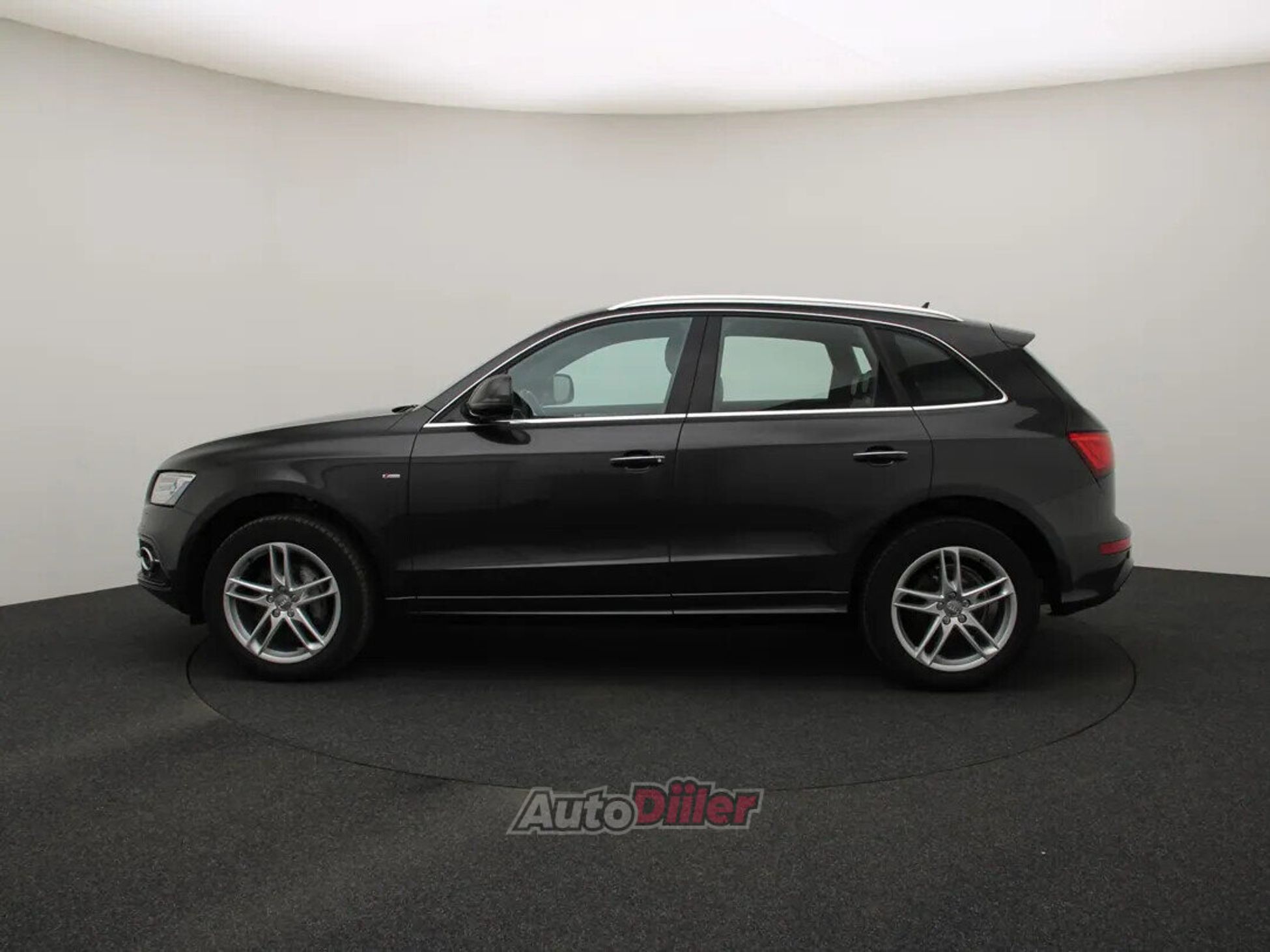 Audi Q5 S-Line 2.0 140kW 2016, photo 6/10