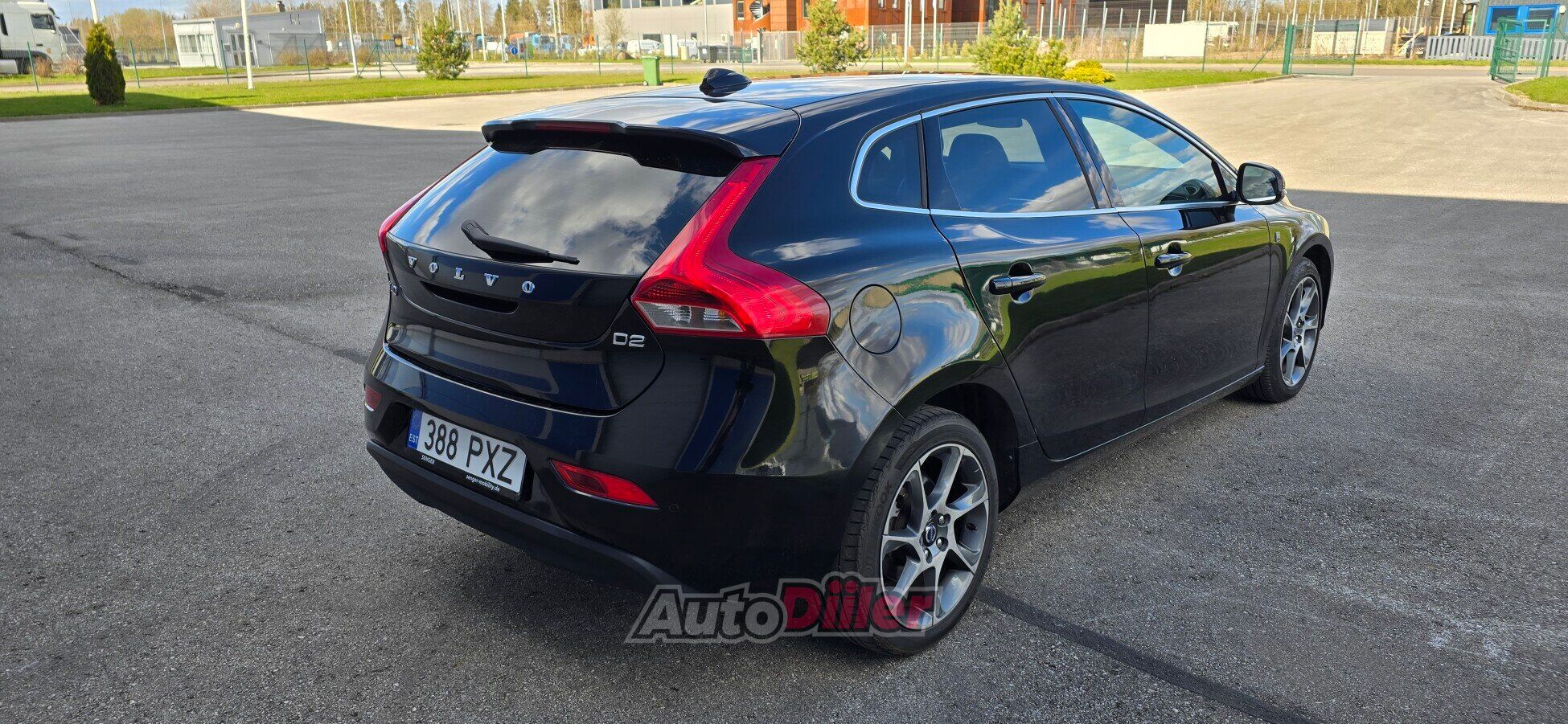 Volvo V40 OCEAN RACE 2.0 88kW 2016, kuva 3/10
