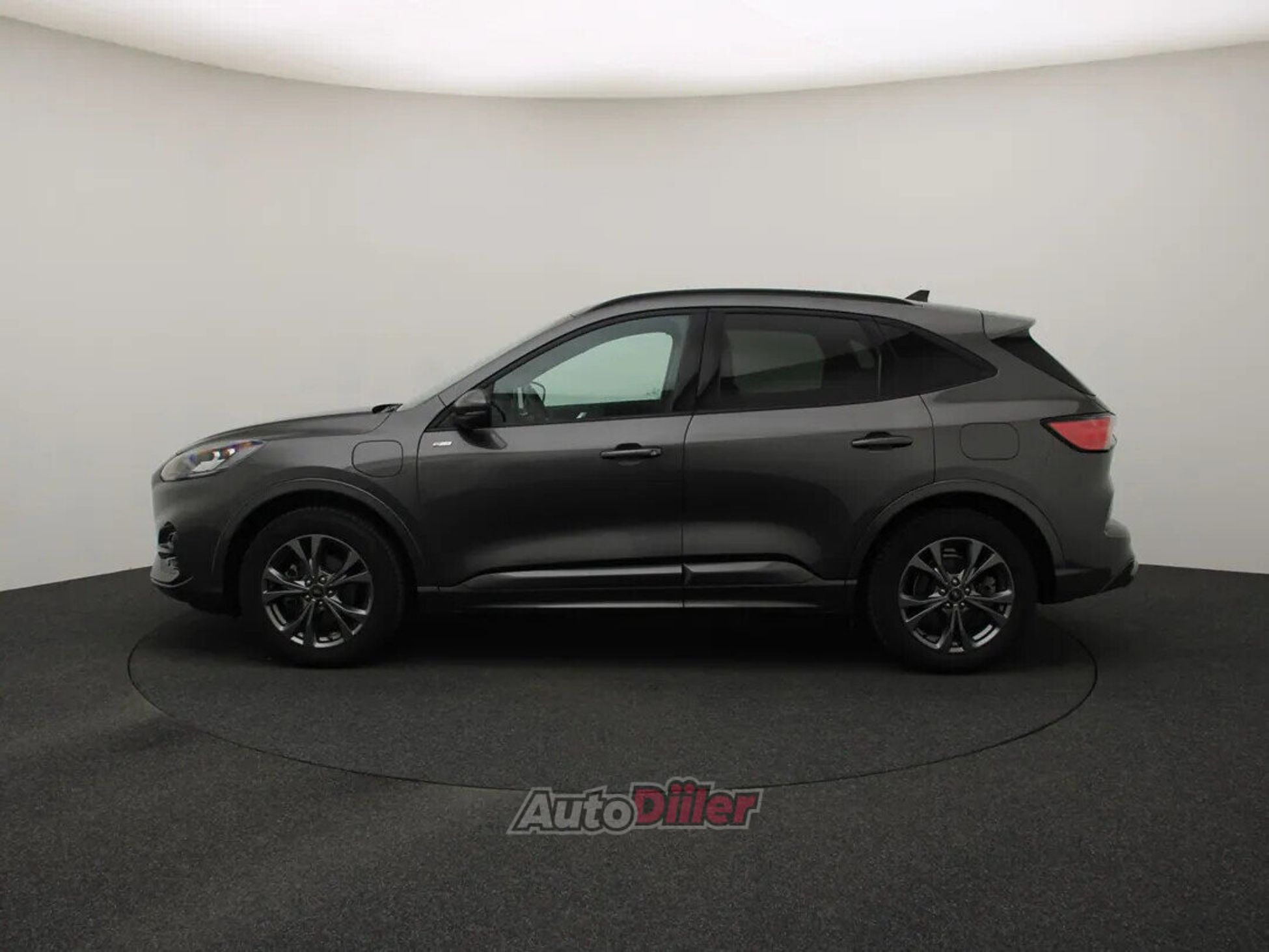 Ford Kuga ST-Line X 2.5 165kW 2022, kuva 6/10