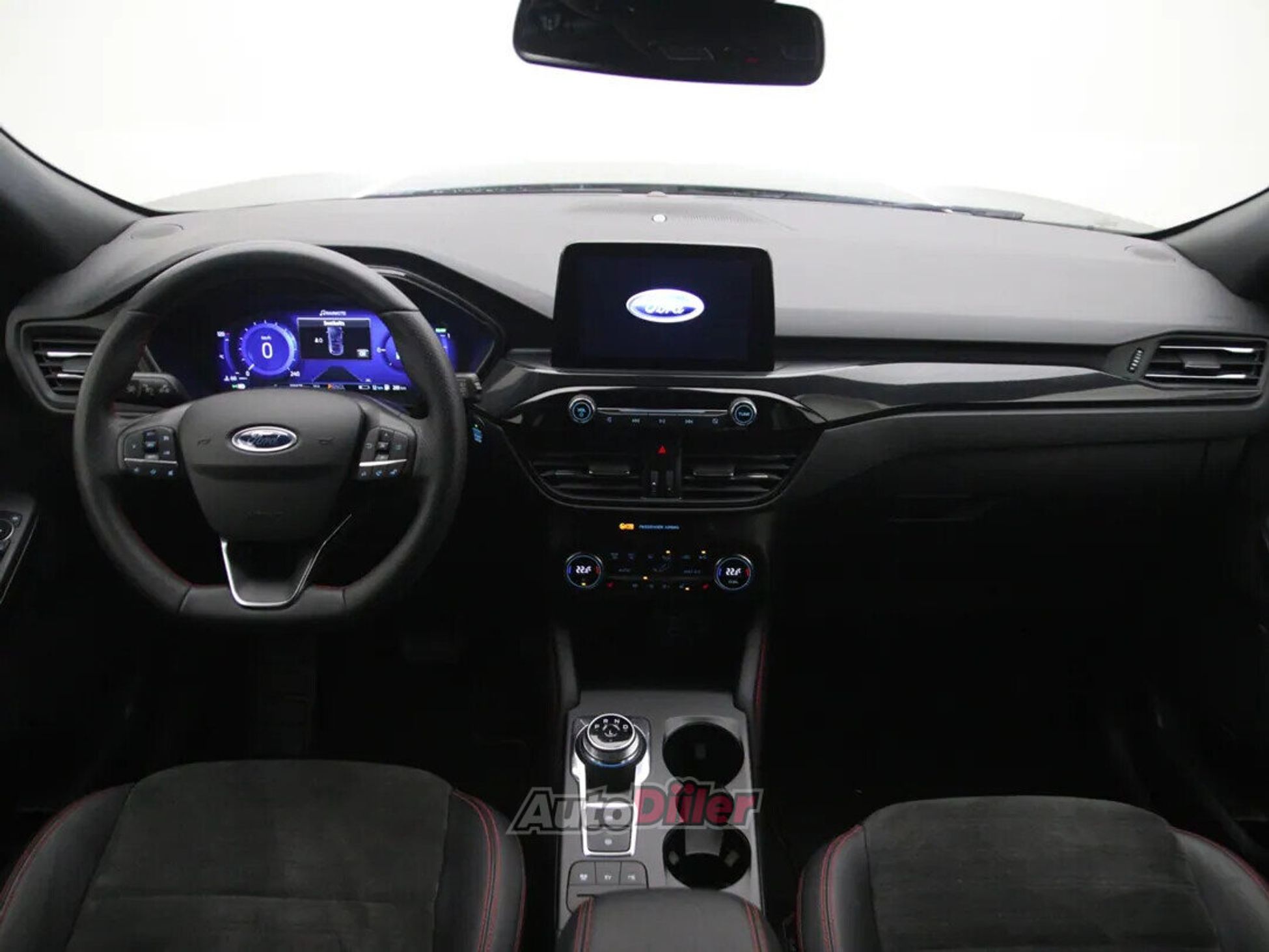 Ford Kuga ST-Line X 2.5 165kW 2022, kuva 2/10